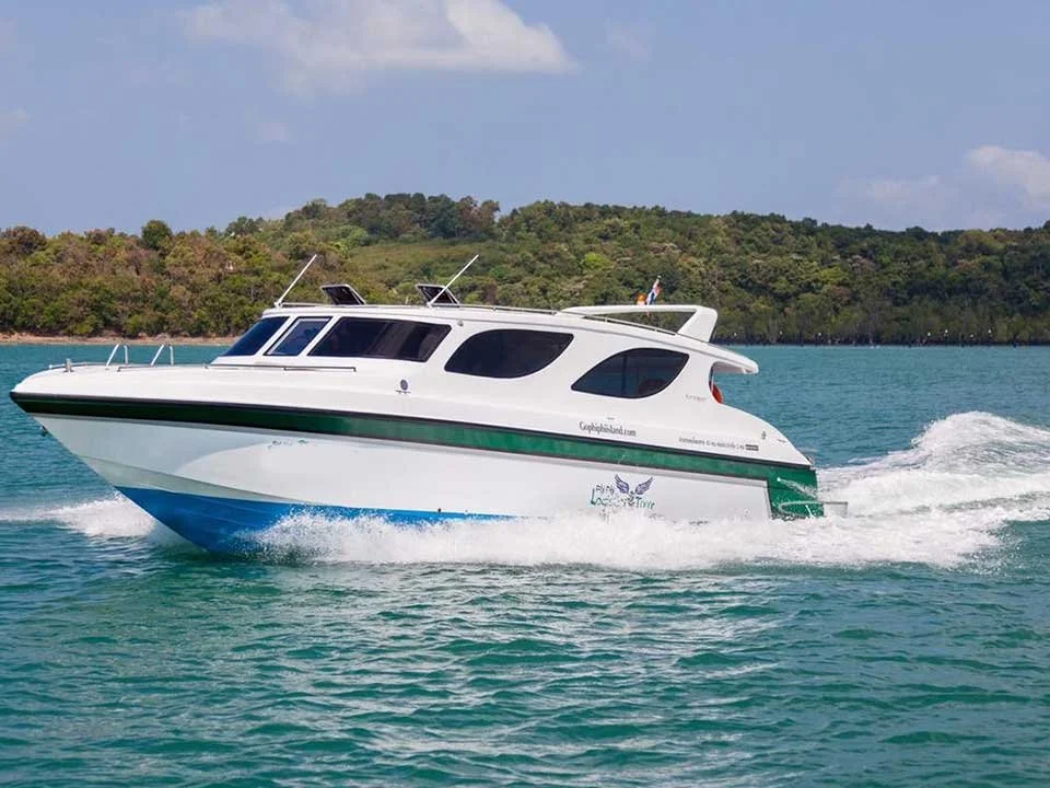 Speed boat Phuket to Phi Phi