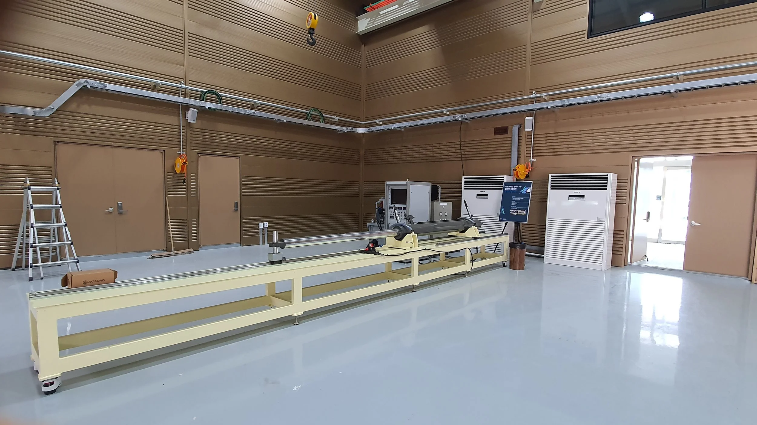 텔레스코핑 실린더 테스트 장비(Telescoping Cylinder Test System)