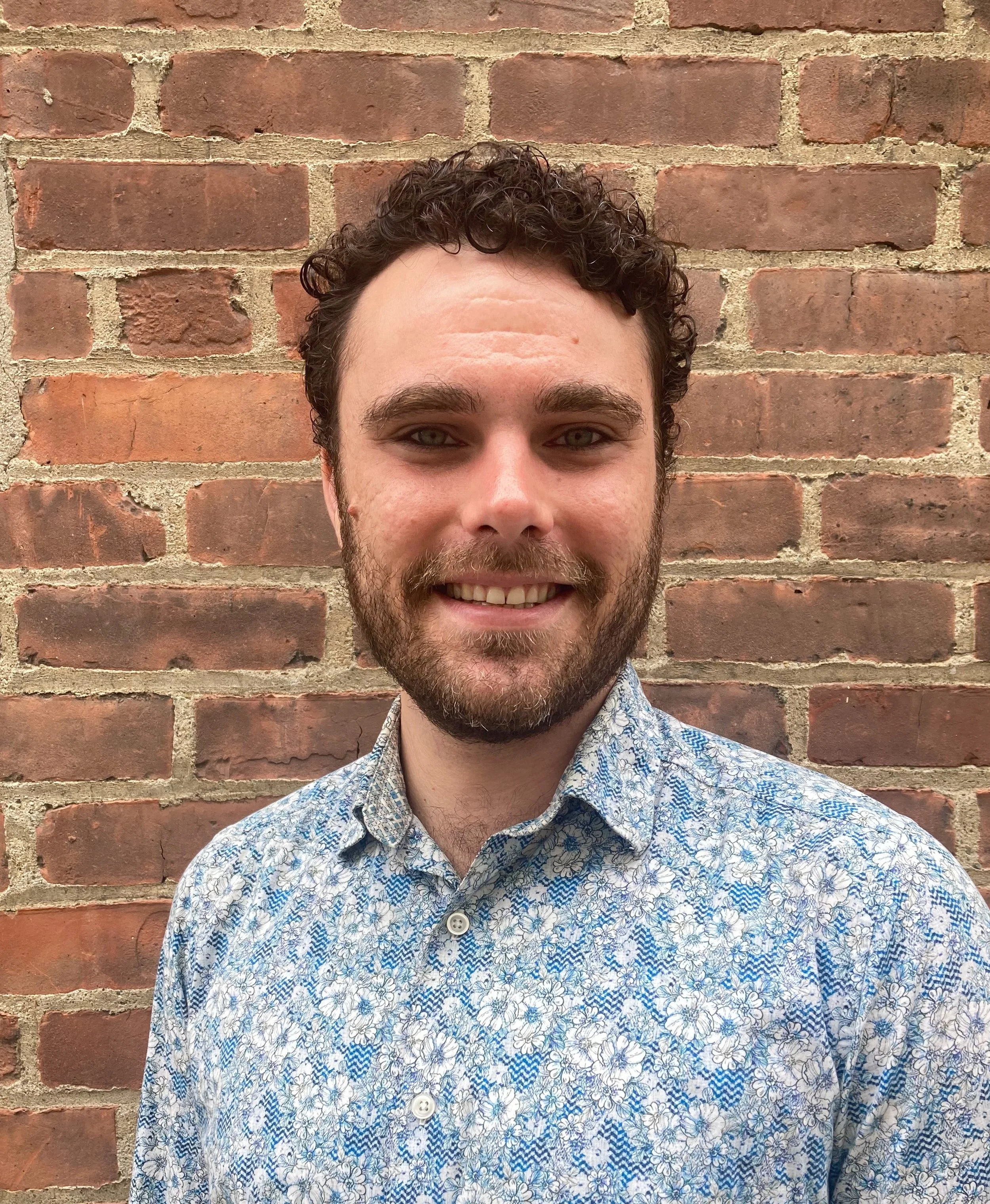 Queer therapist in Massachusetts; chronic illness therapist near me; trauma therapist near me; therapy for anxiety in Massachusetts