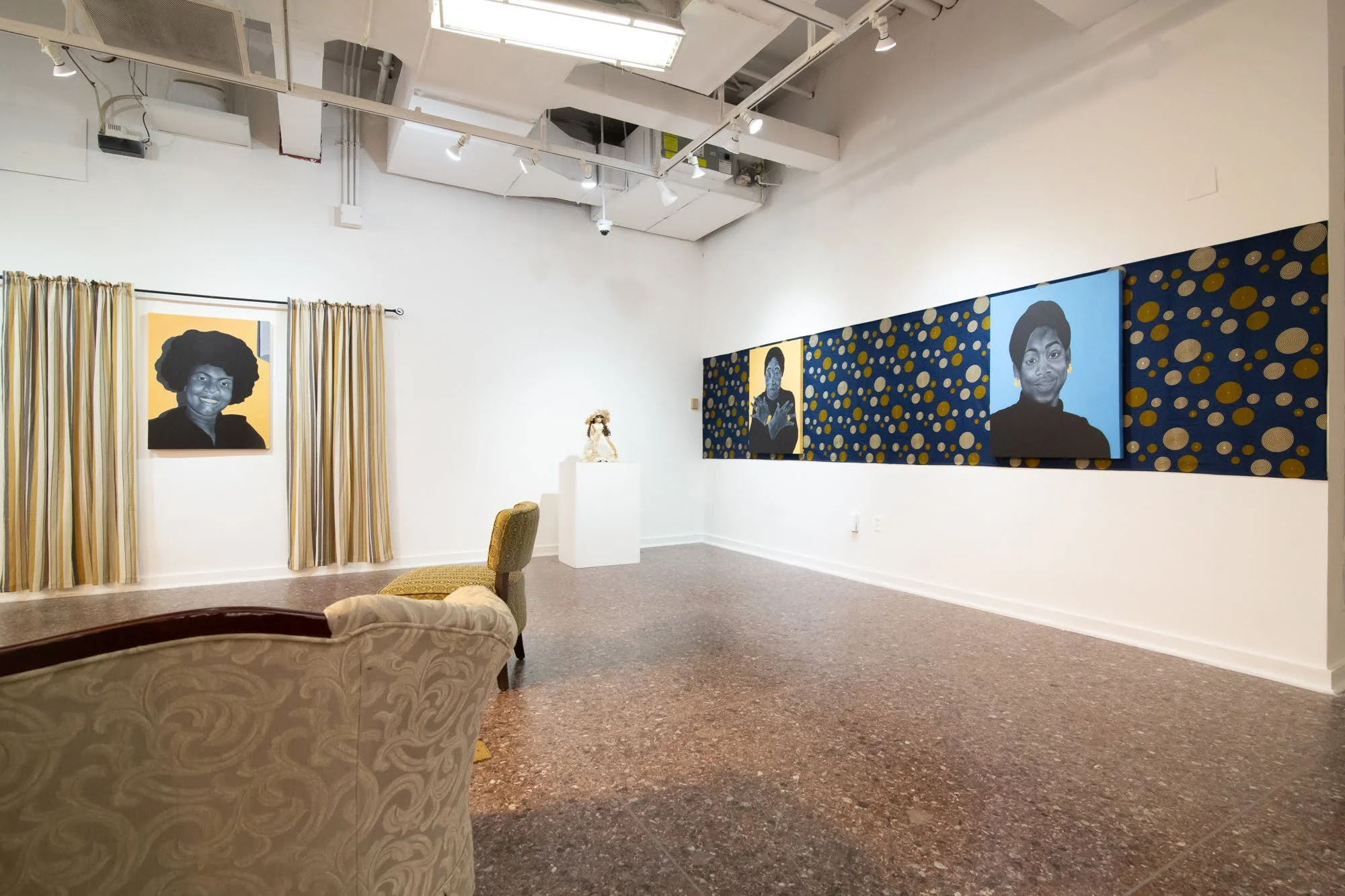 11182022 Commissioner and New World web res-3.jpg