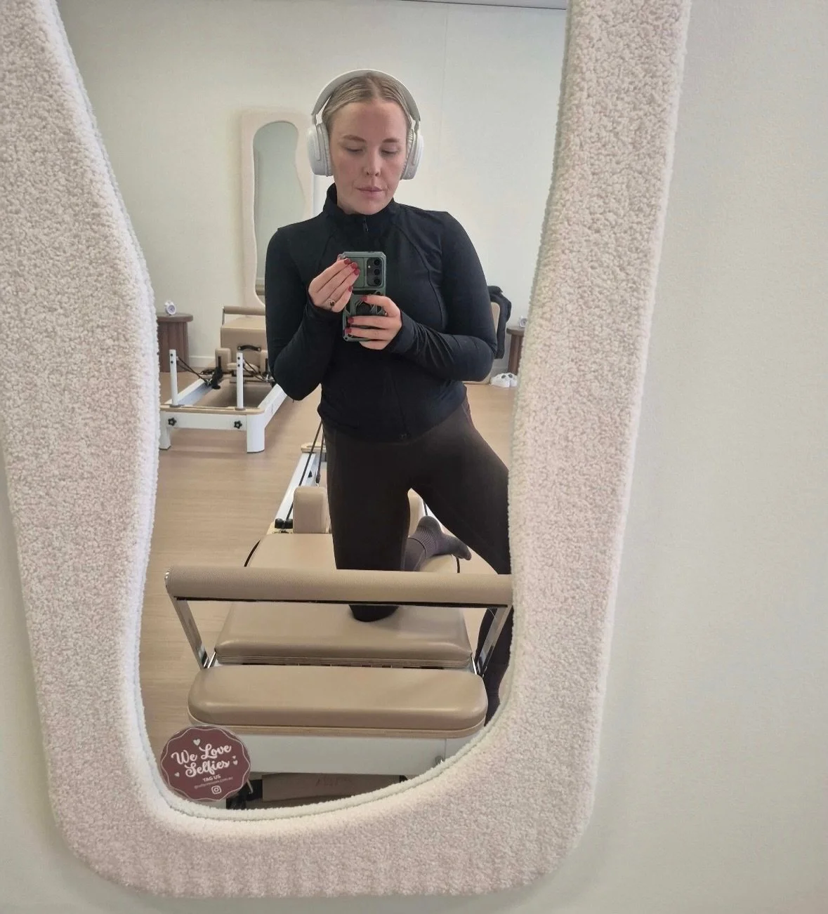 Two months of consistent work 💫

@mollyc06 sent through a few snaps from now and when she first started with Reform Room in November, and when we chatted about them, she summed it up perfectly: &ldquo;I don&rsquo;t look at the second one as a &lsquo