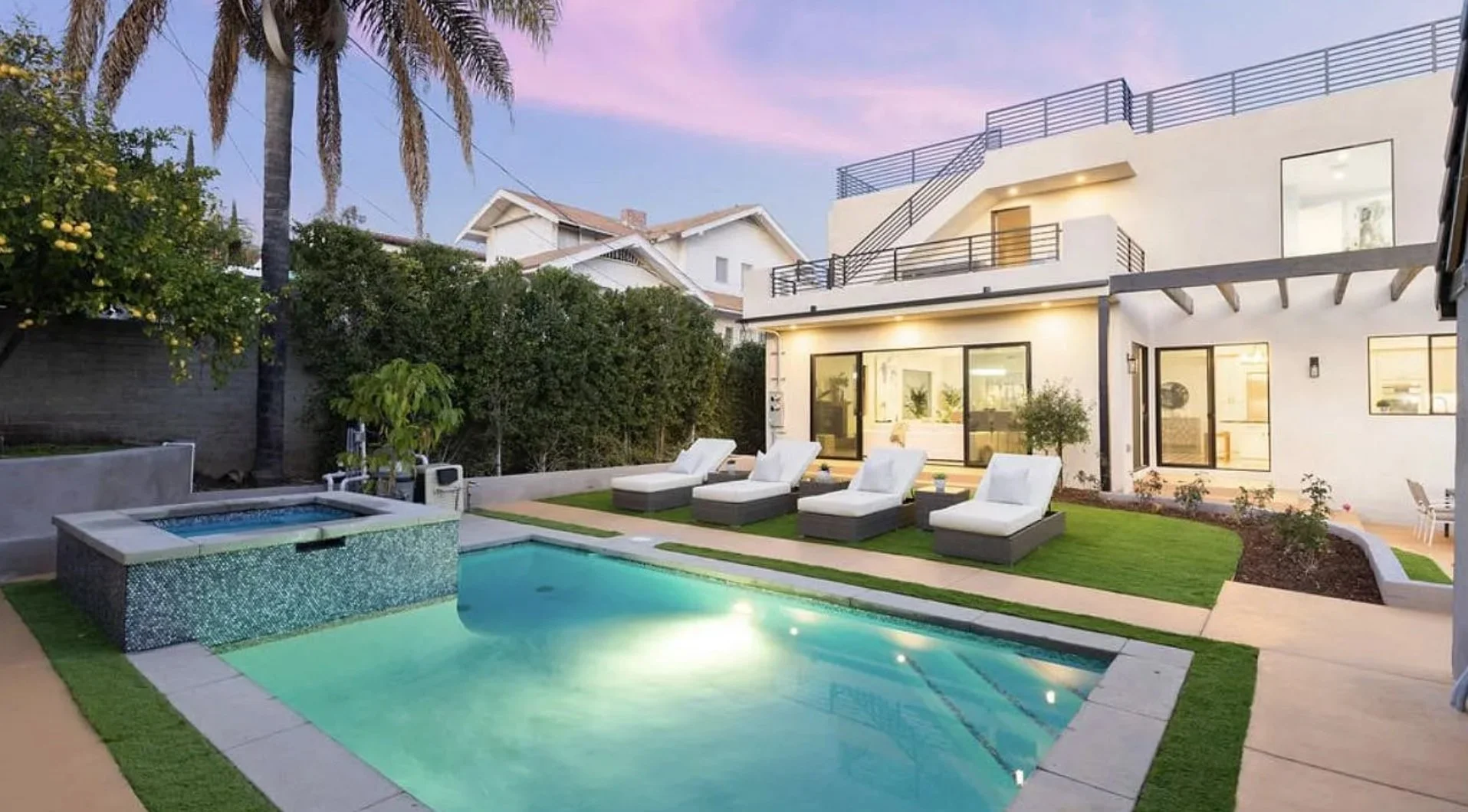 Hillside Homes: What You Need to Know Before You Build