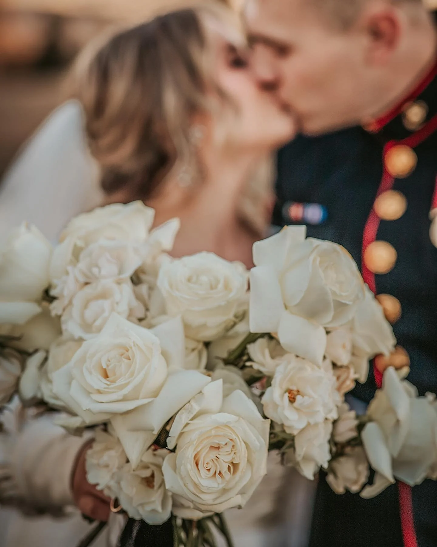 How do you post about your most favorite event you&rsquo;ve ever done&hellip;? I&rsquo;m not sure, but here&rsquo;s my best go at it. MY BABY SISTER GOT MARRIED. 🤍 I had the honor of planning, styling, and doing the flowers for this wonderful event 