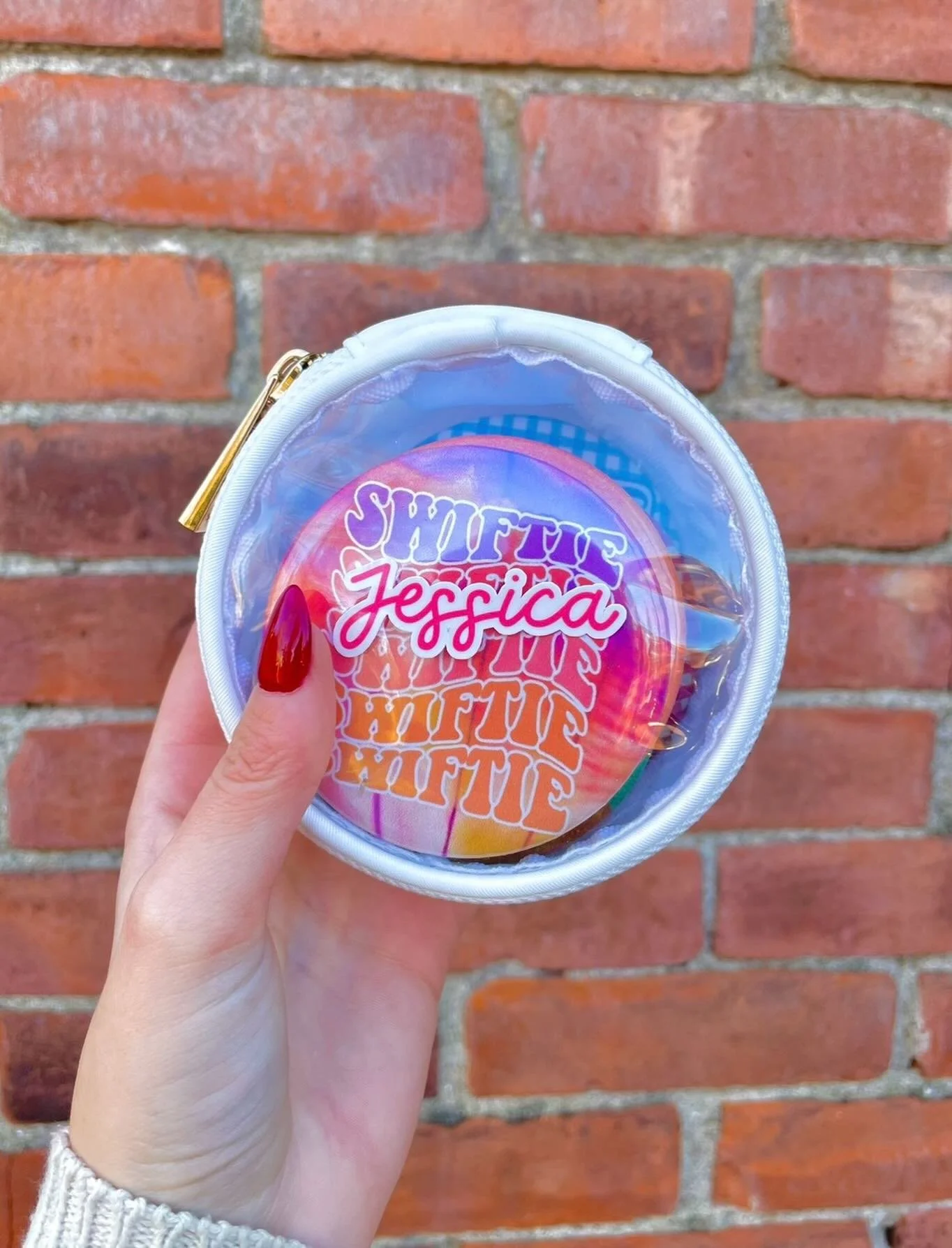 the perfect pouch for perfect buttons!