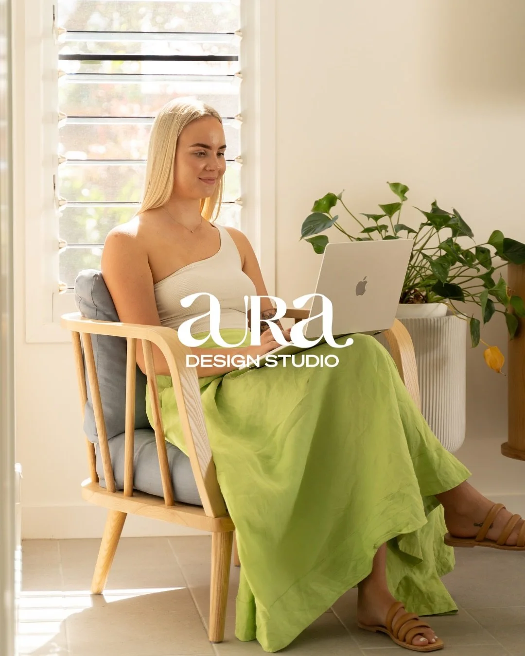 Was an absolute pleasure working with Ebony from ADS. Find more @auradesignnstudio 🌱

Do you want to create or refresh a brand to stand out?
DM or link in bio to book a spot. 

#hwworkshop #brandidentity #creativedesign