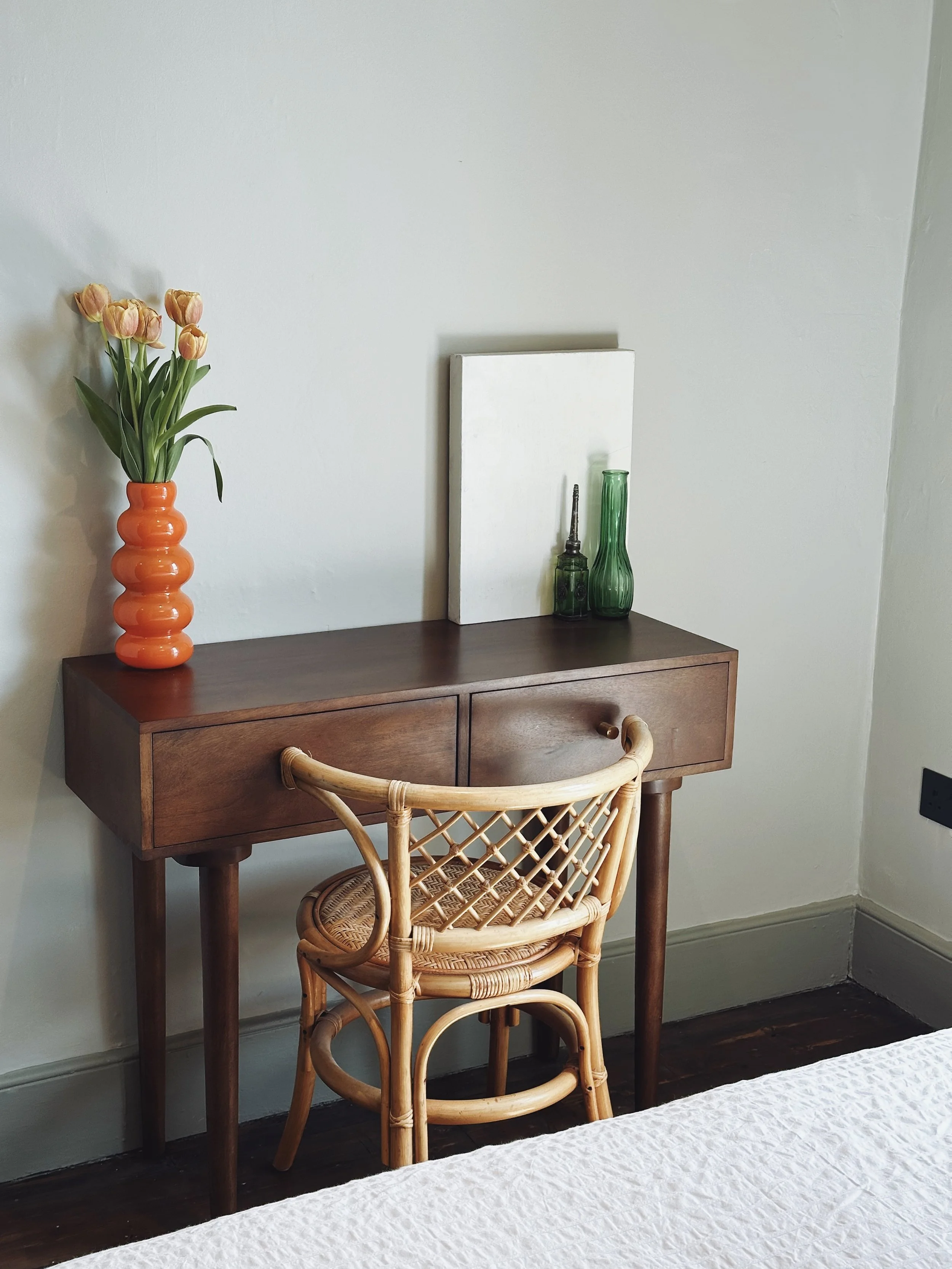 La-Pera-En-Suite-Room-At-Margate-Manor-10.JPG
