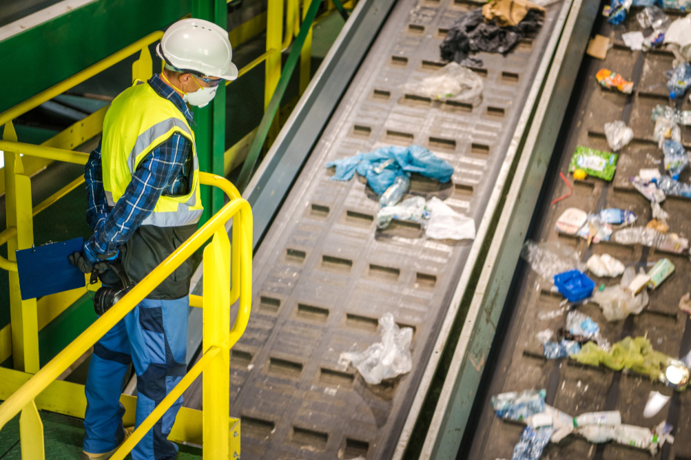 What Happens to Your Junk After We Pick It Up in Chicago</span>