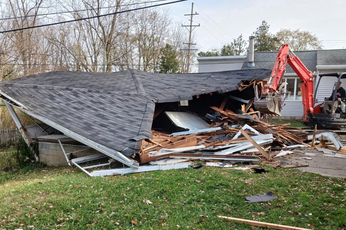 Garage Demolition Costs in Chicago: A 2026 Pricing Guide