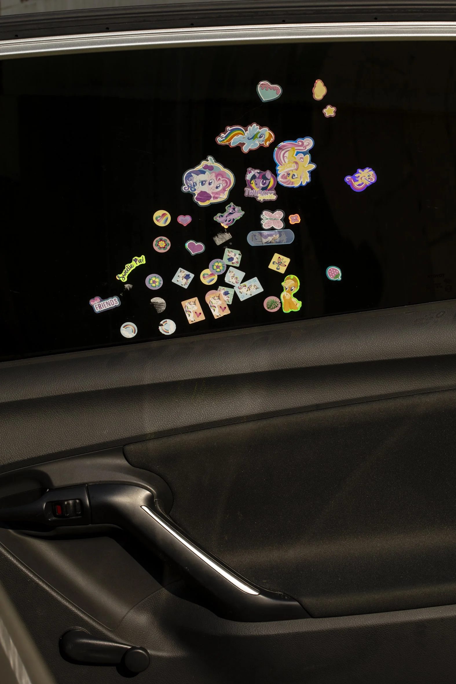 Car stickers 
30X45CM
Ed 5 + 1AP