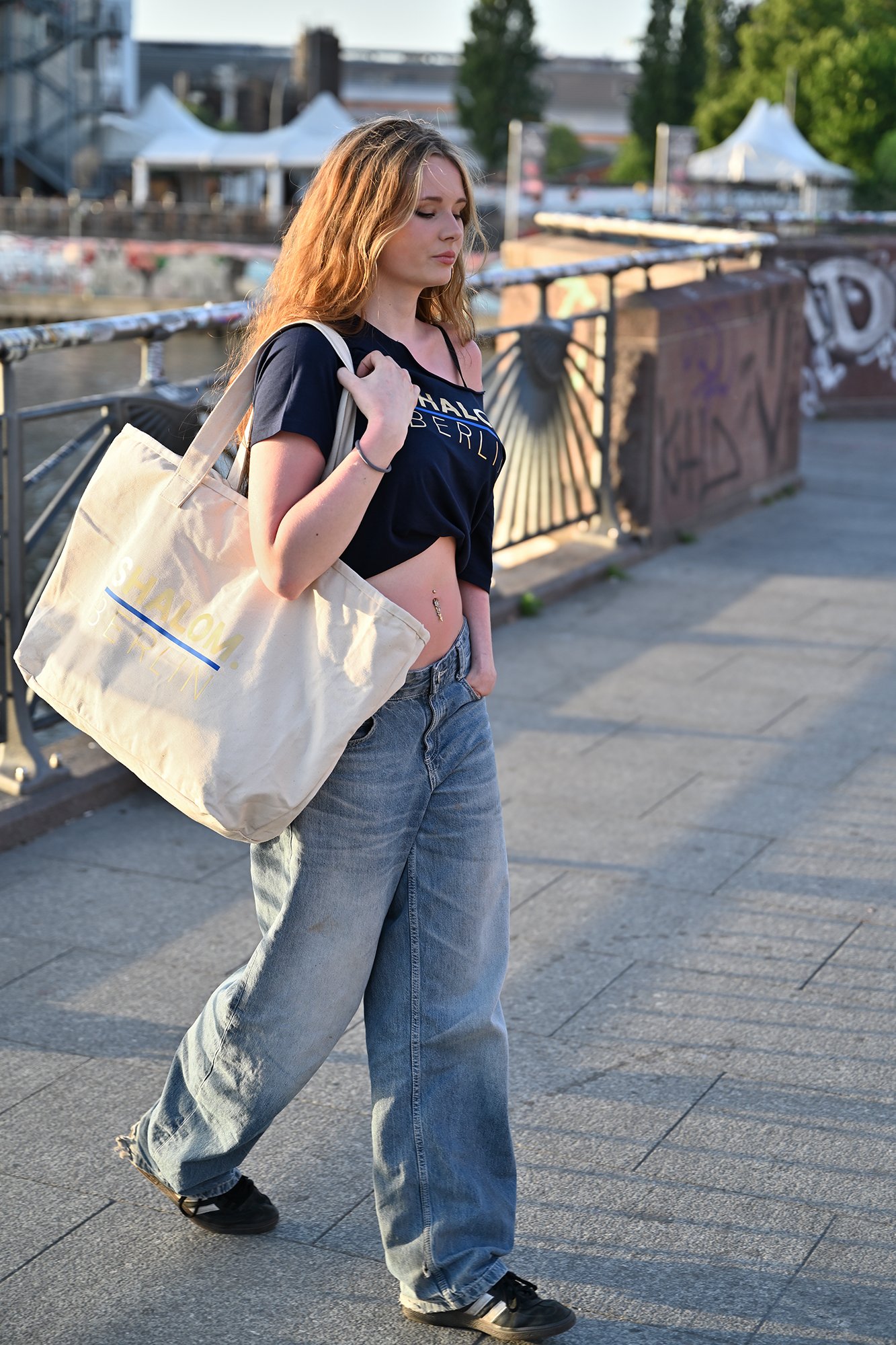 SHALOM.BERLIN_Walk_BAG.jpg