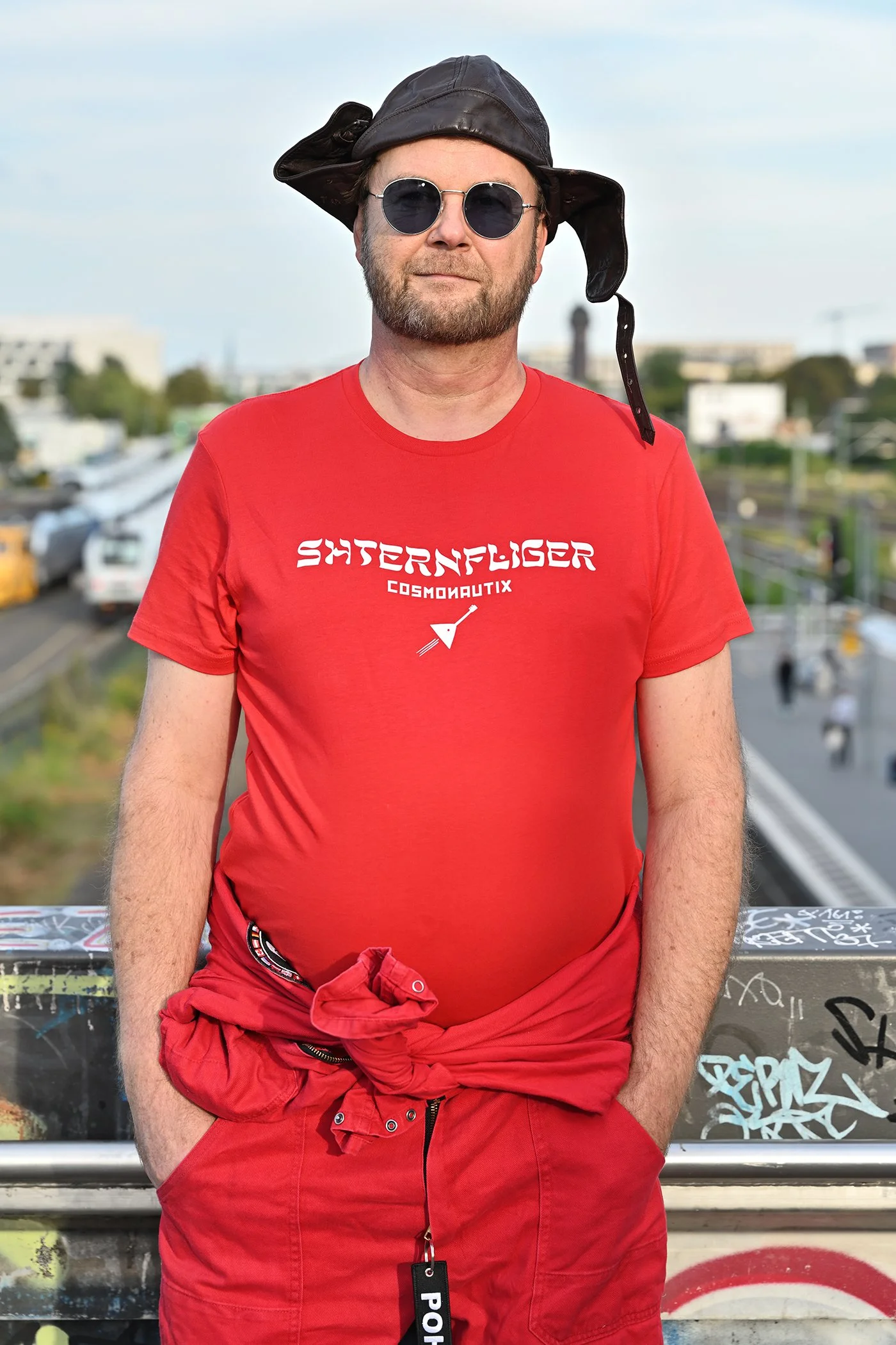 SHTERNFLIGER_BASS_straightlook.jpeg