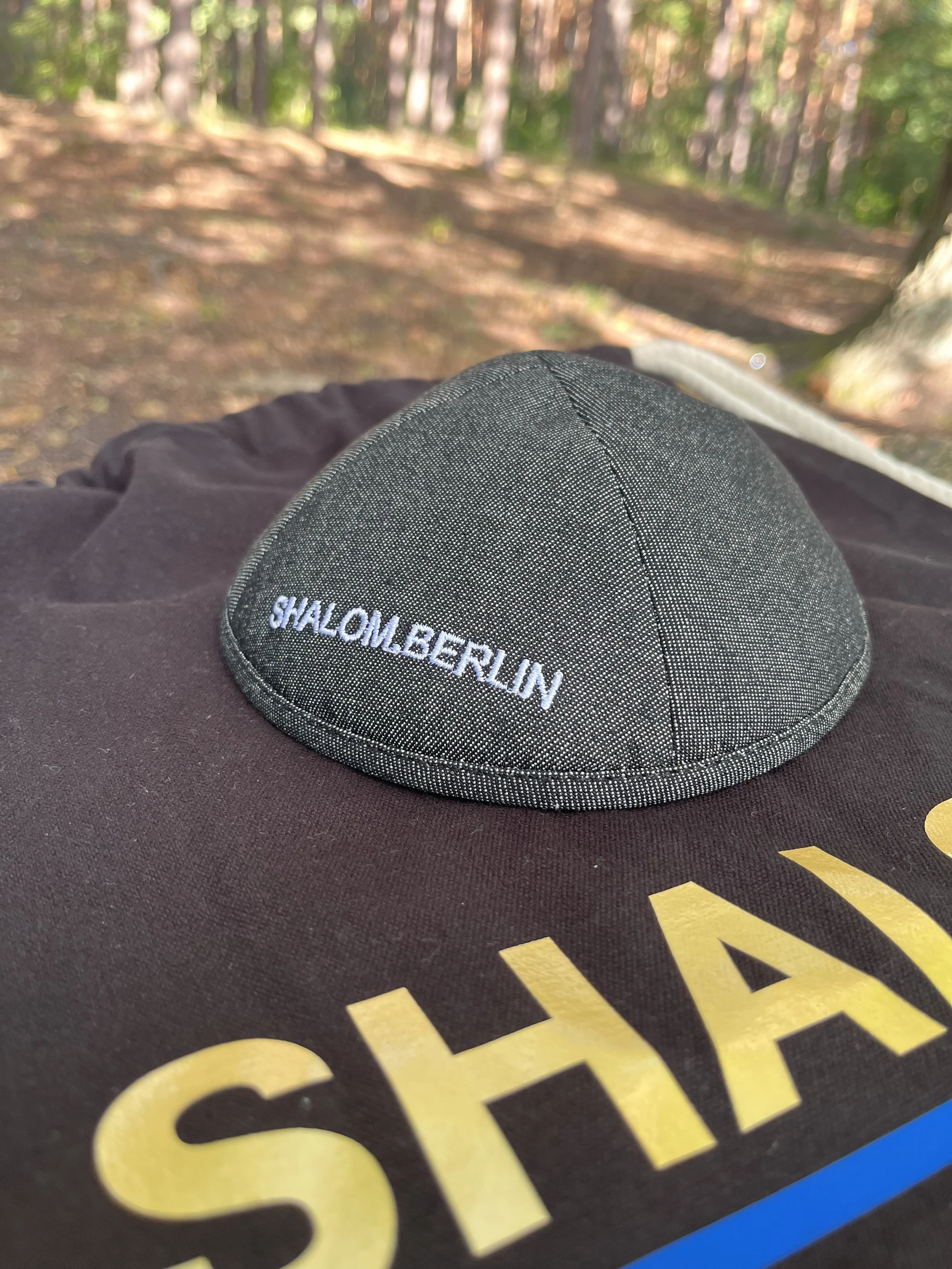 SHALOM.BERLIN_KIPPA_Wald.jpeg