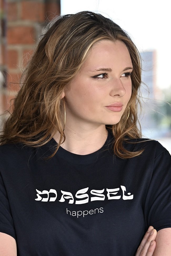 MASSEL happens T-Shirt (unisex)