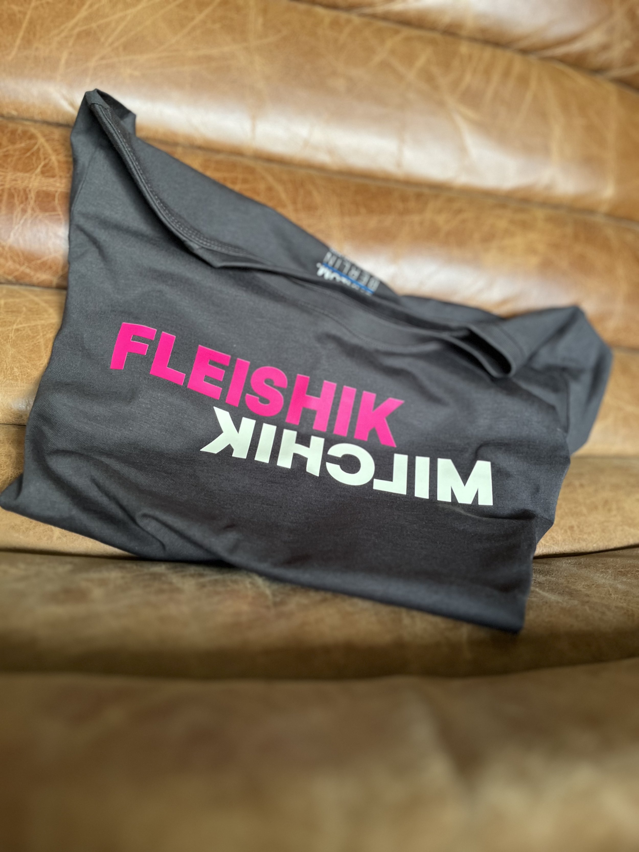 FLEISHIGMILCHIK.jpeg