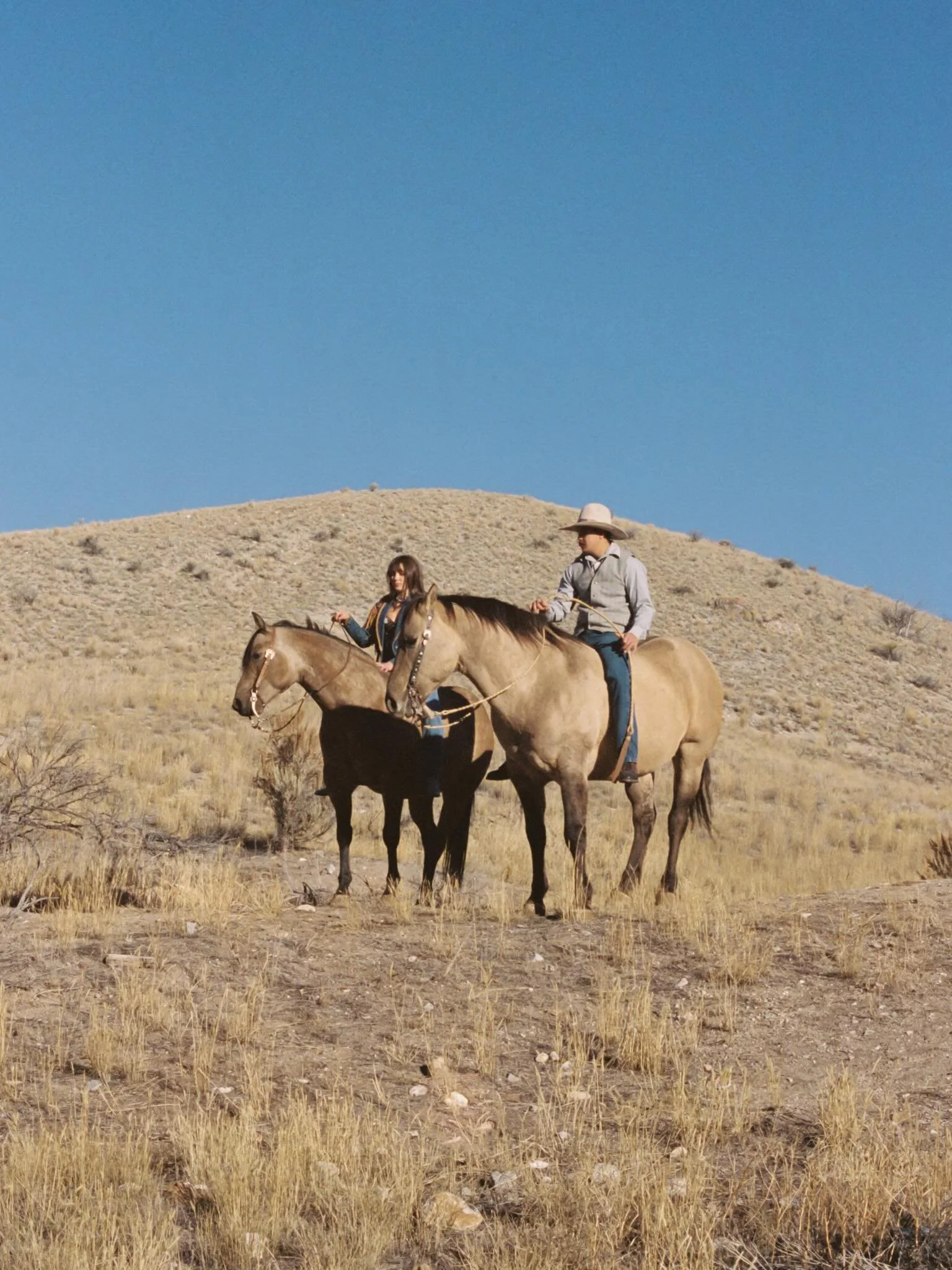 Montana lovin, baby!

planning + design: @oakleydimondphotography @wild_sage_photography_ 
horses: @gabriellethoreson_hximages 
outfits: @bitterrooterclothingco
hmua: @montanas.muse_beauty