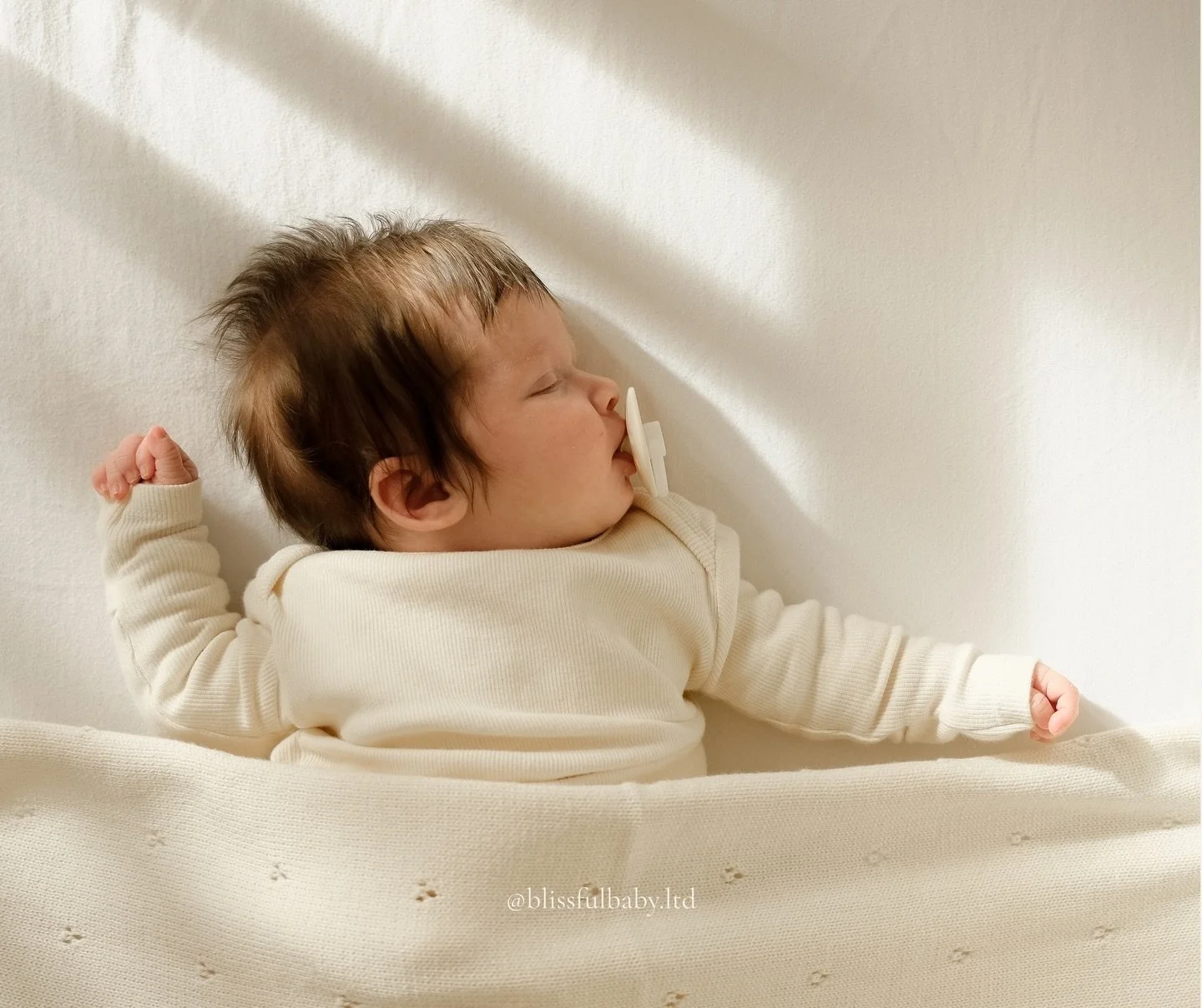 &ldquo;You can&rsquo;t &lsquo;spoil&rsquo; a newborn. Responding to their needs builds trust and it&rsquo;s the start of a beautiful bond.&rdquo; - An extract from Birth &amp; Beginnings. 

✨ Birth &amp; Beginnings was created to gently guide you thr