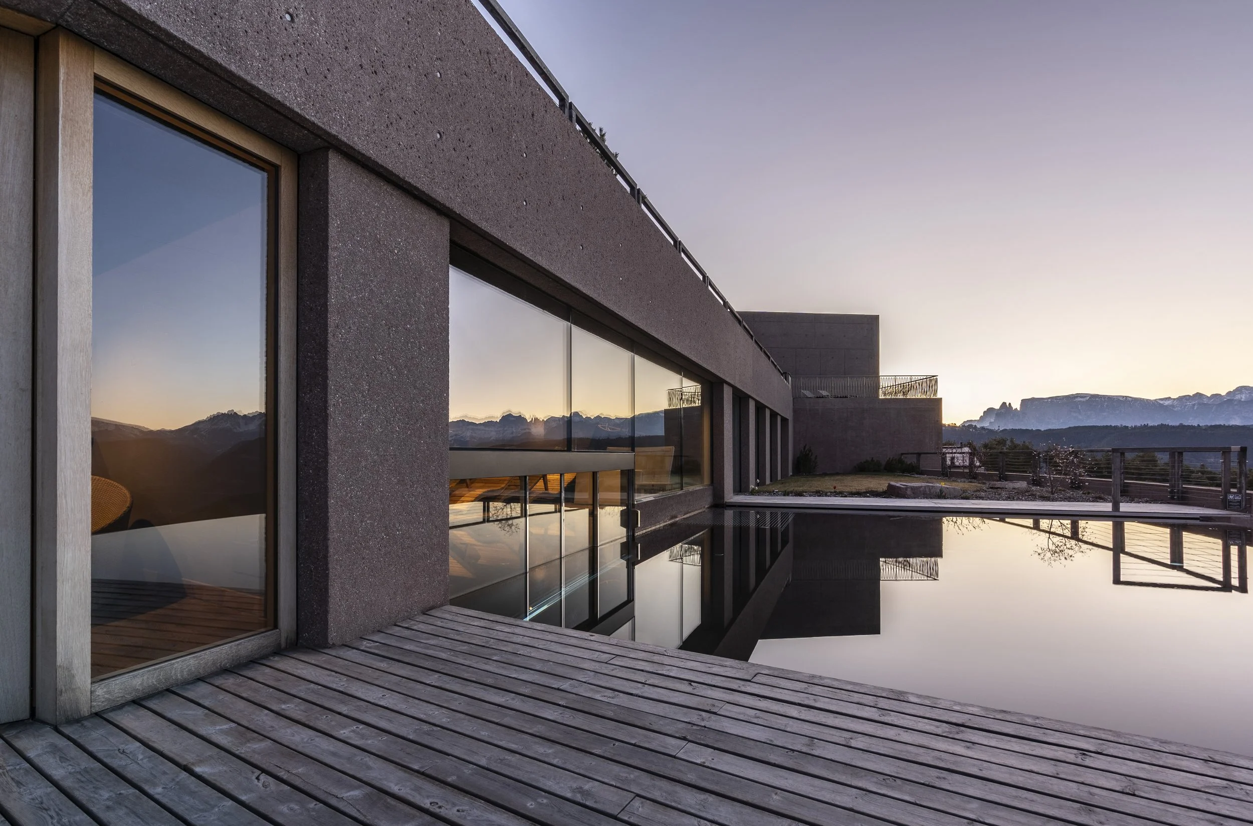 Infinitypool.jpeg