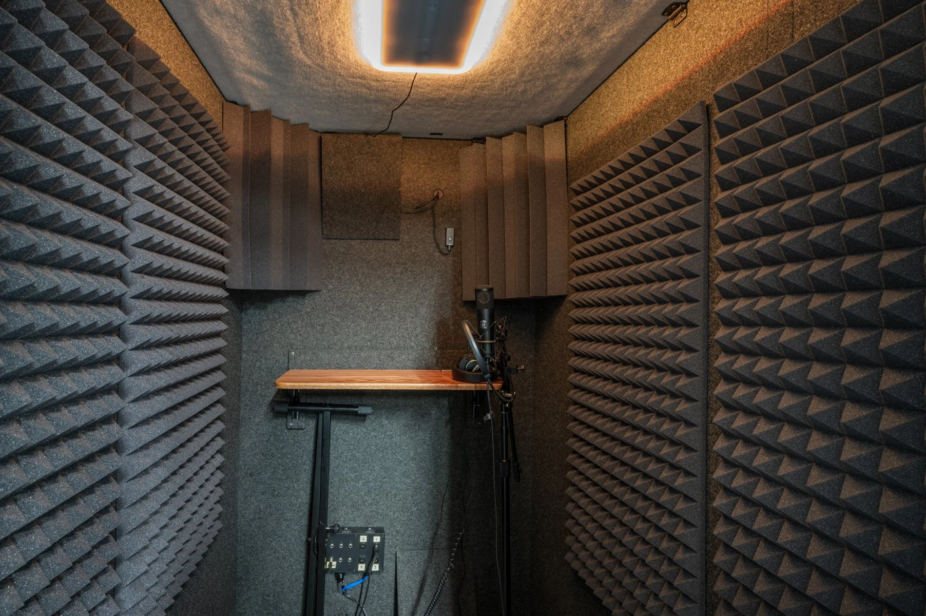 10 whisper booth 2.jpg