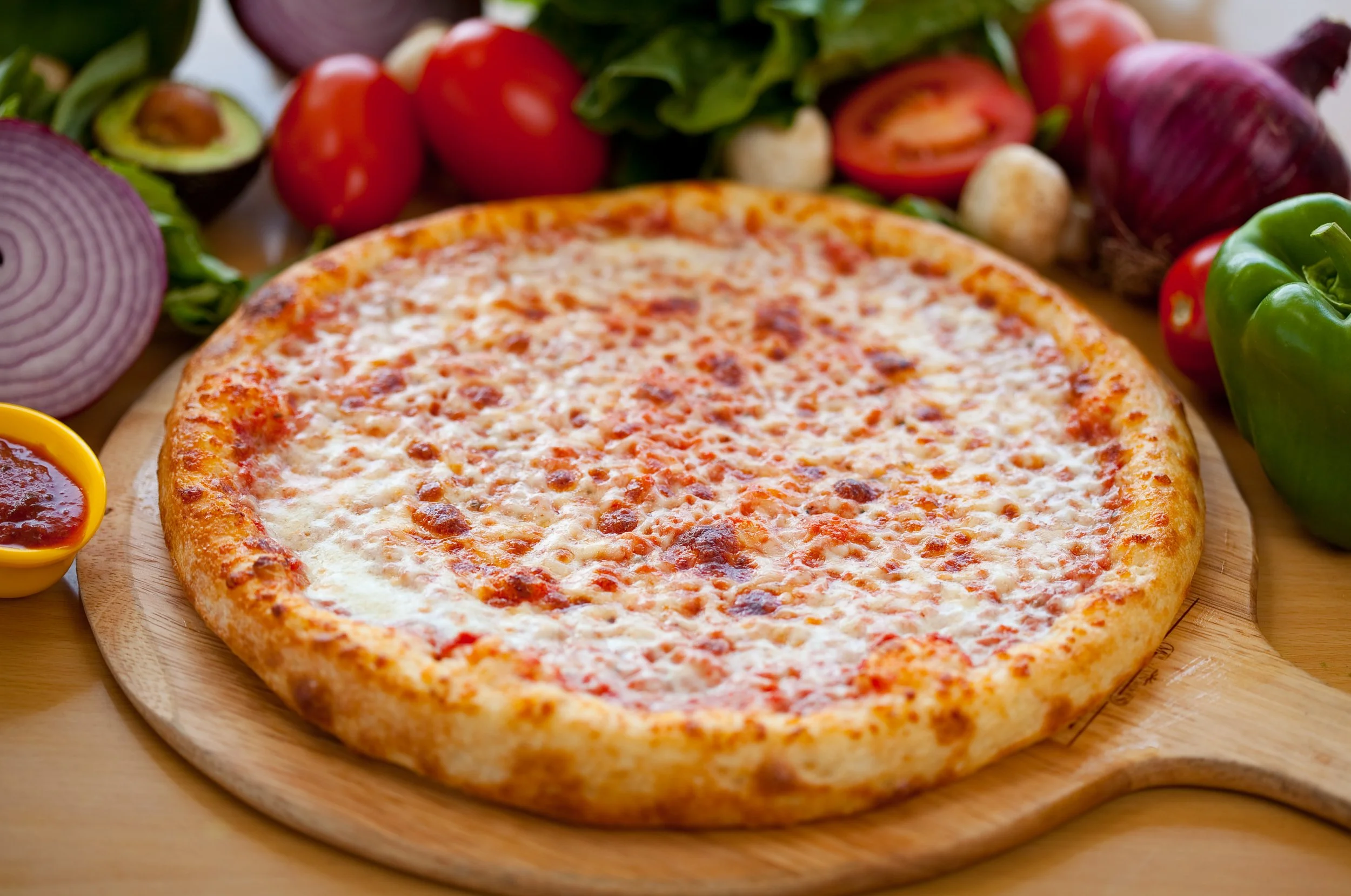 LargeWholeCheesePizza.jpg