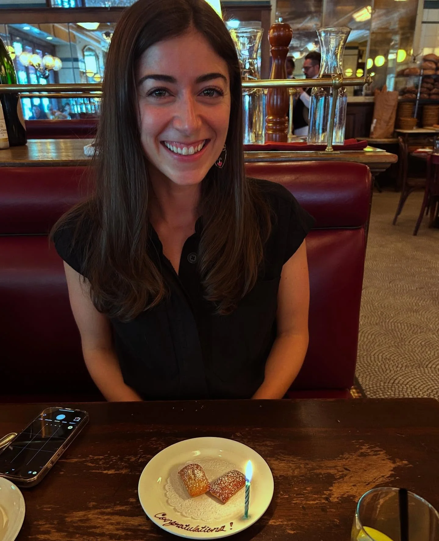 BIG NEWS: I&rsquo;m officially licensed as an LMFT!! 🎉 And I can&rsquo;t think of a better person to celebrate with than my first ever supervisor, @mftfoodie &hearts;️ 

Practicing the self-celebration that I am always encouraging to others, by ackn