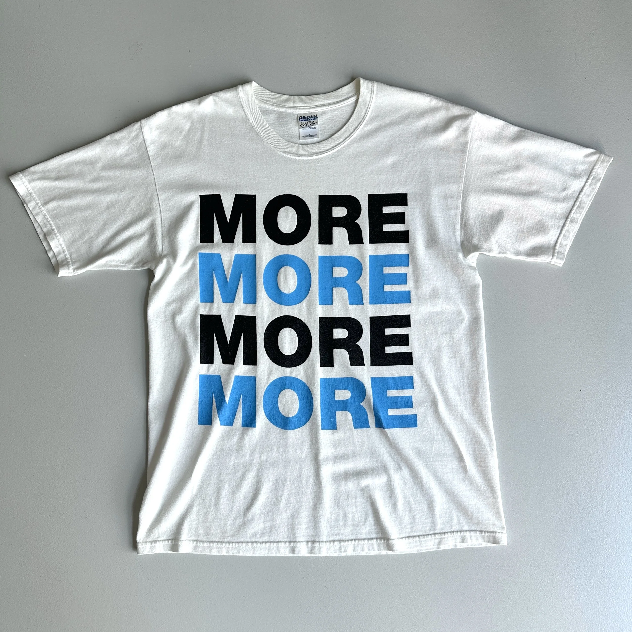 Paramore More More More 2006 XL