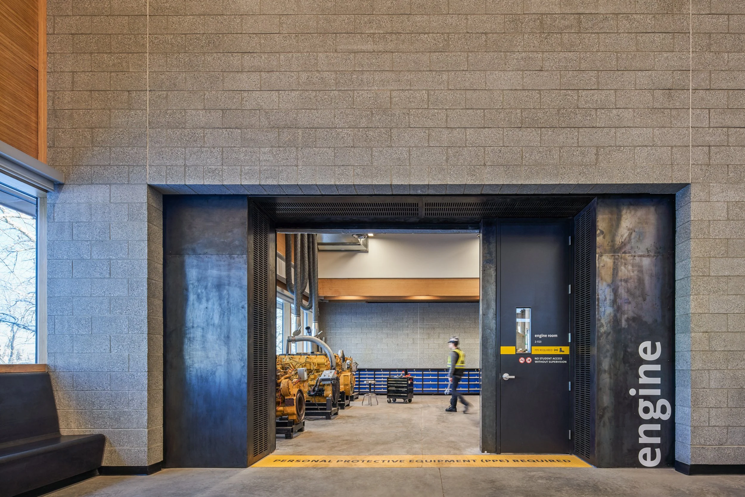 omb-College-of-New-Caledonia-Heavy-Mechanical-Trades-Training-Facility-27.jpg
