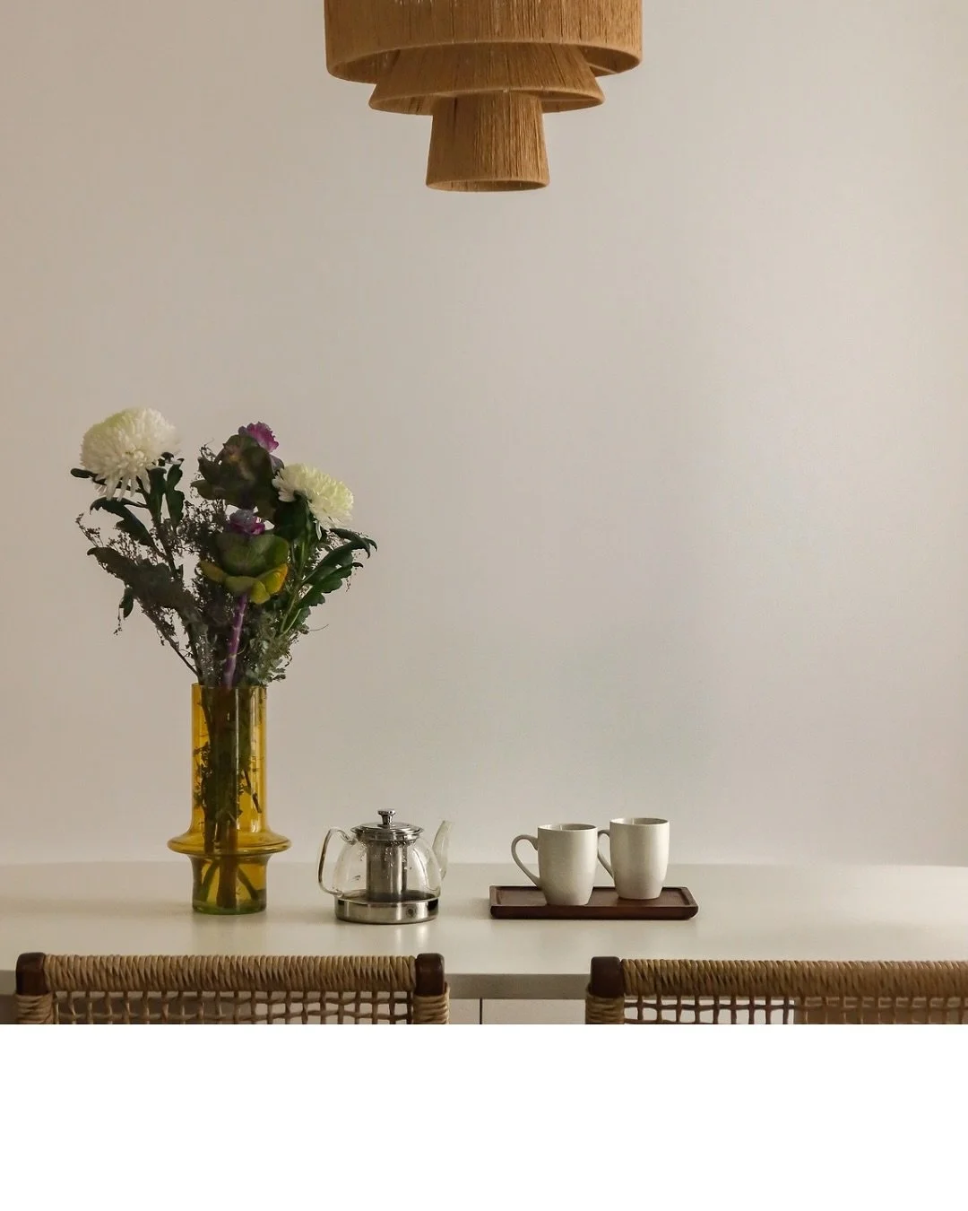 RAMPONEAU &bull; Ces petits d&eacute;tails qui font la diff&eacute;rence et donnent toute son &acirc;me &agrave; un lieu de vie ☕️

[Projet r&eacute;alis&eacute; pour @maison.kyka] 

📷 @lescolonnesdesarah