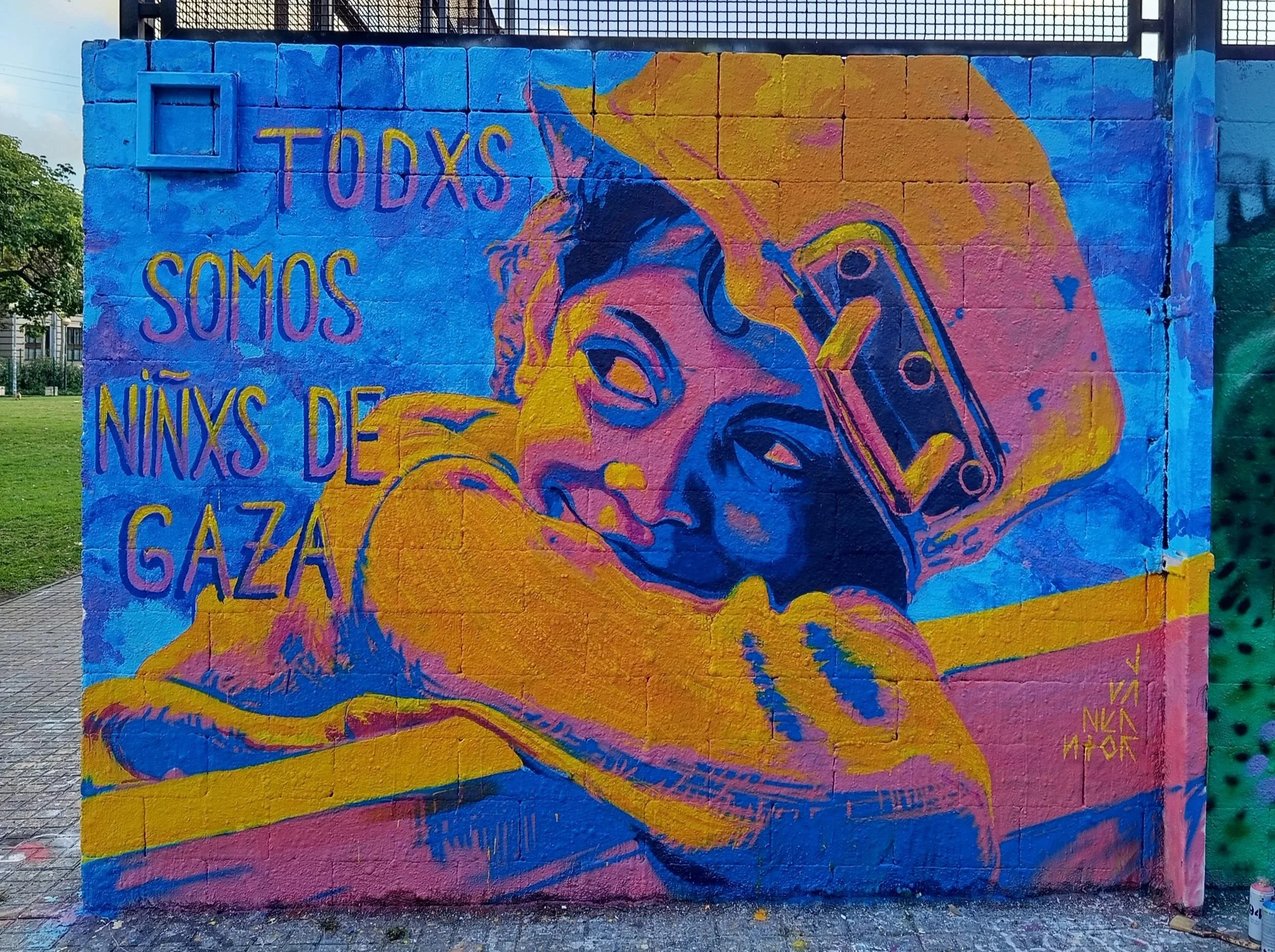 Street art mural children of Gaza by Juan Kantor