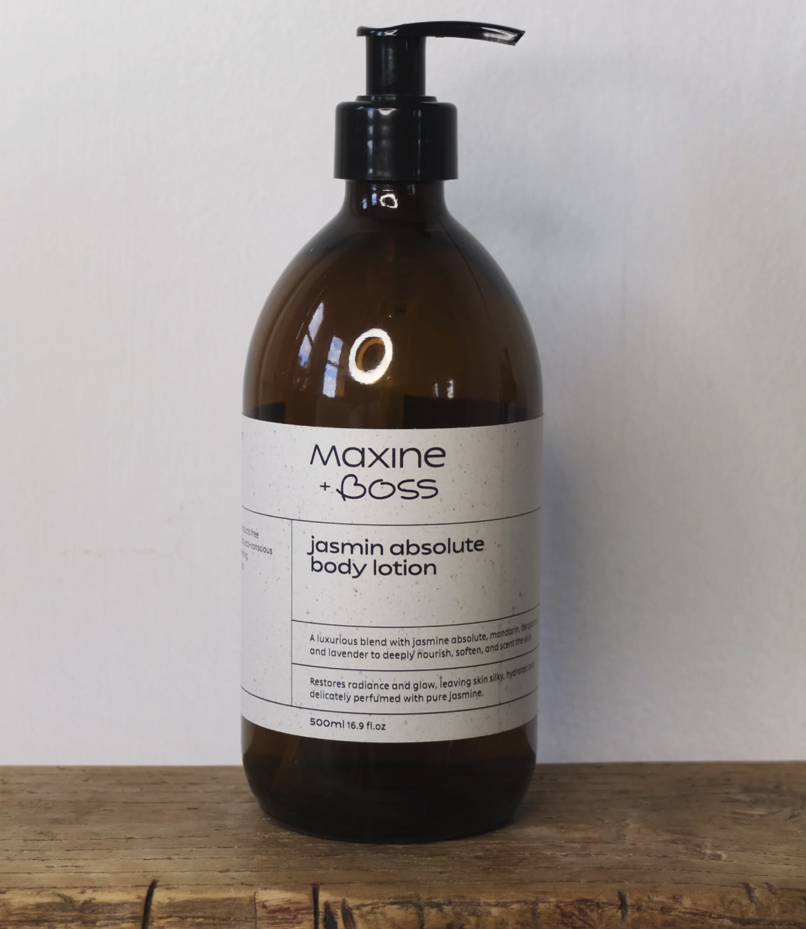 Maxine + Boss luxurious blend with jasmine absolute, mandarin, bergamot and lavender to deeply nourish, soften and scent the skin. £25