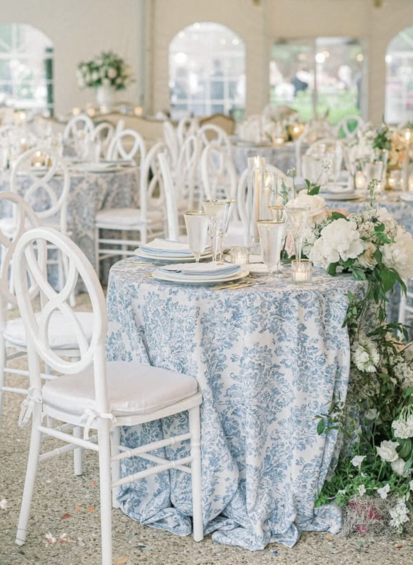 Reception space photographed by Stephanie Vegliante. Filmed by Shiang Studios