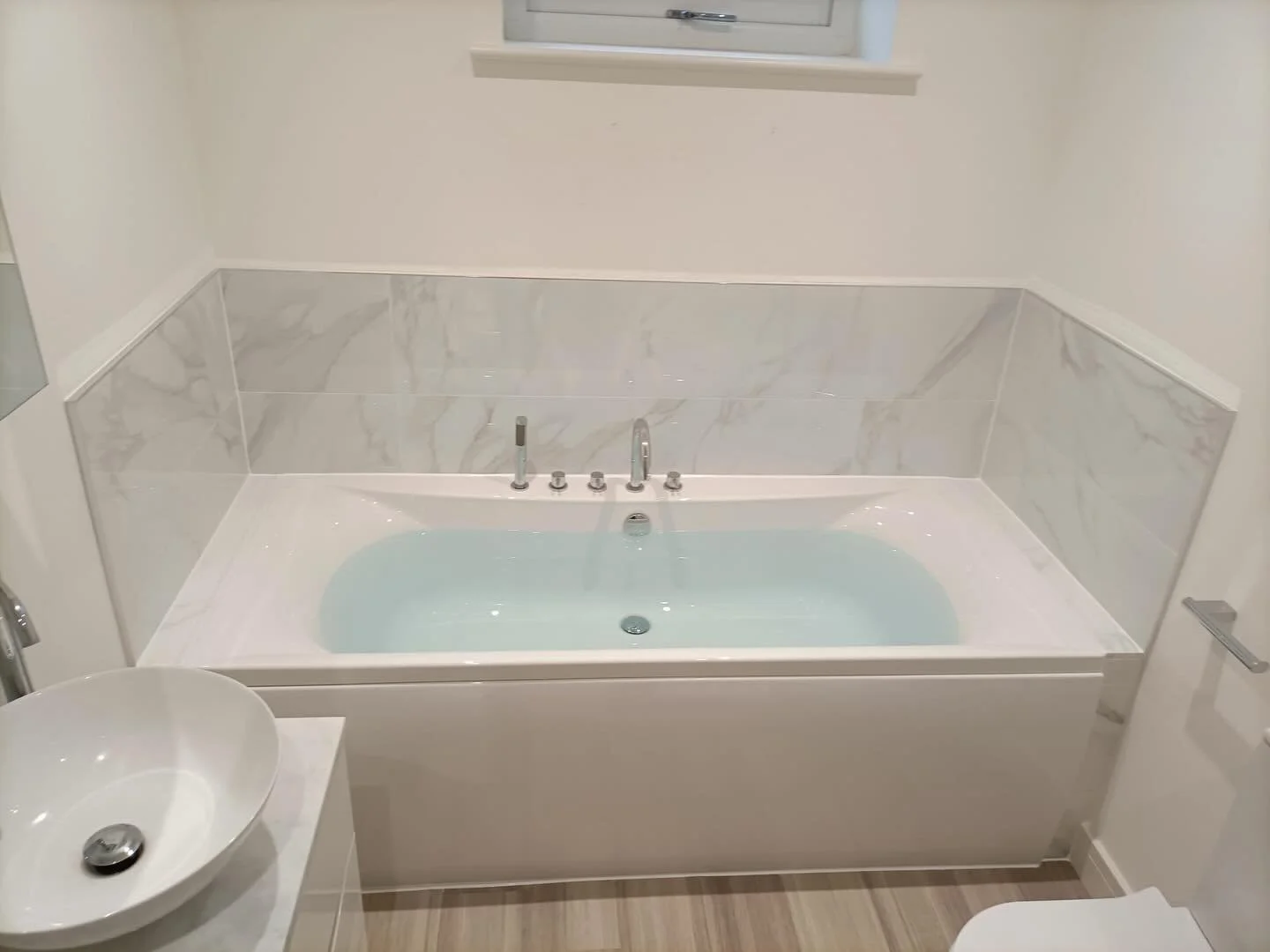 Recent bathroom renovation: we've fitted a larger bath, extended the tiling and added boxings for a stunning transformation. Interested in achieving a similar look? Get in touch and our team will be happy to assist you.

We cover all aspects of plumb