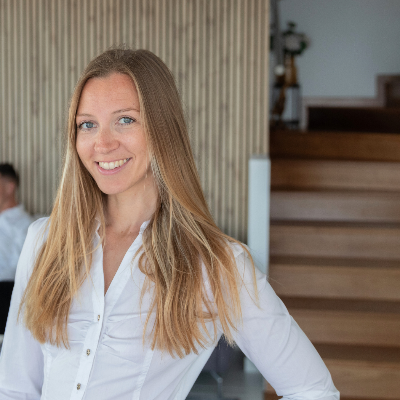 Lauren Taylor, spansk og engelsk talende ejendomsmægler for Formula Properties