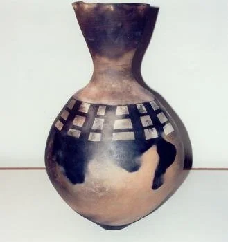 Roberta Marks; Vessel, 1981; 1999.8.15; 22" h; Garth Clark and Mark Del Vecchio, Garth Clark Gallery