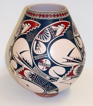 Damián Quezada; Untitled, 2001; 2002.2.4; 10.5" h x 8.25" diameter; Gift of Jack and Marian Bleakley
