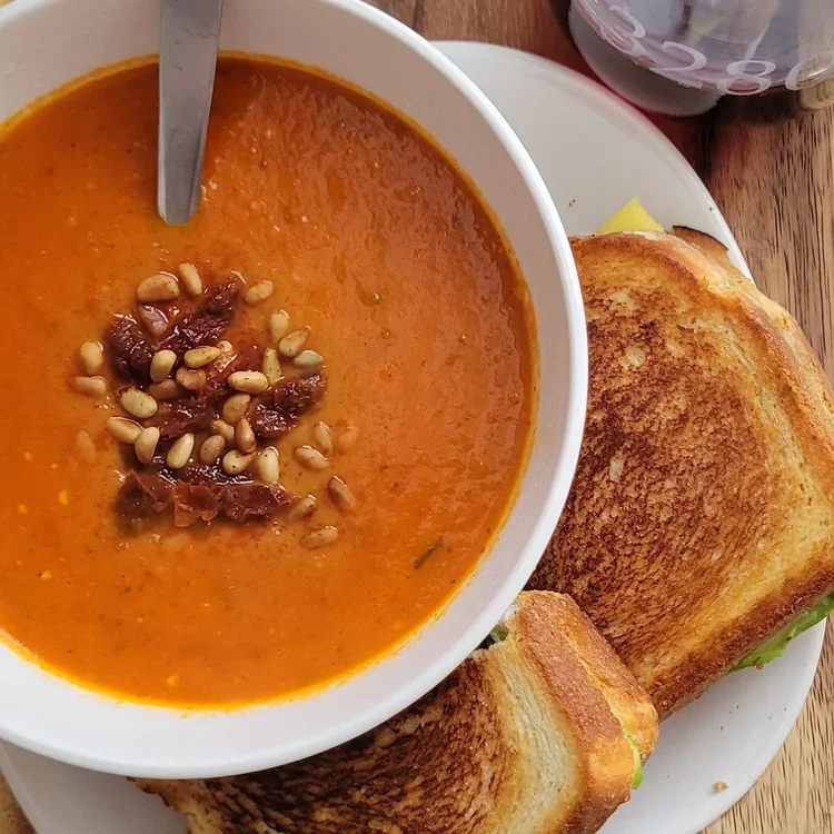 Creamy Roasted Tomato Soup