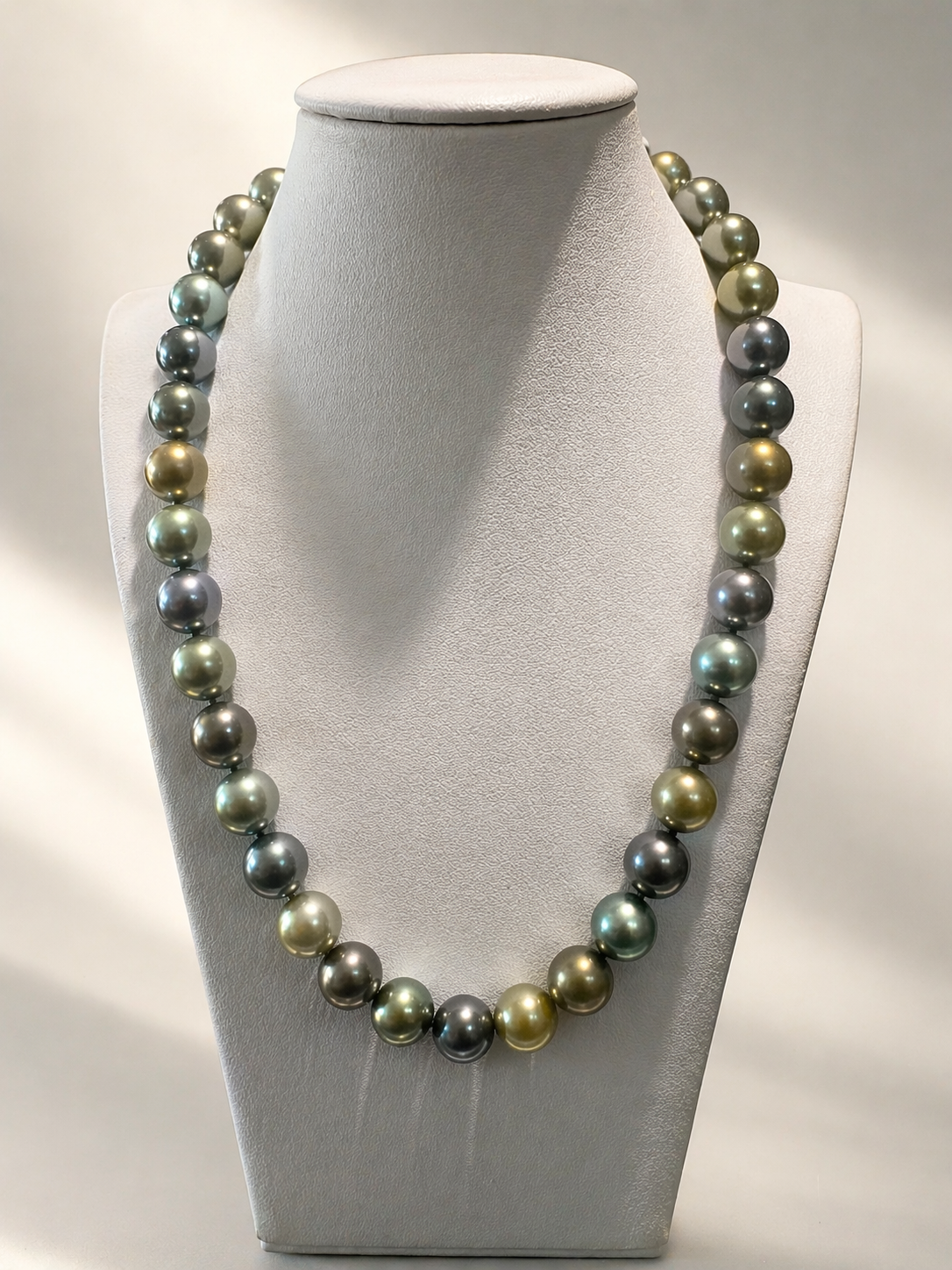 Tahitian Pearl Strand.png