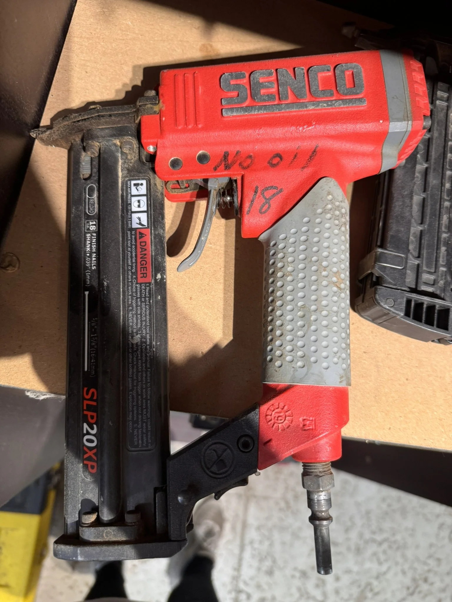 Senco 18 gauge Nailer