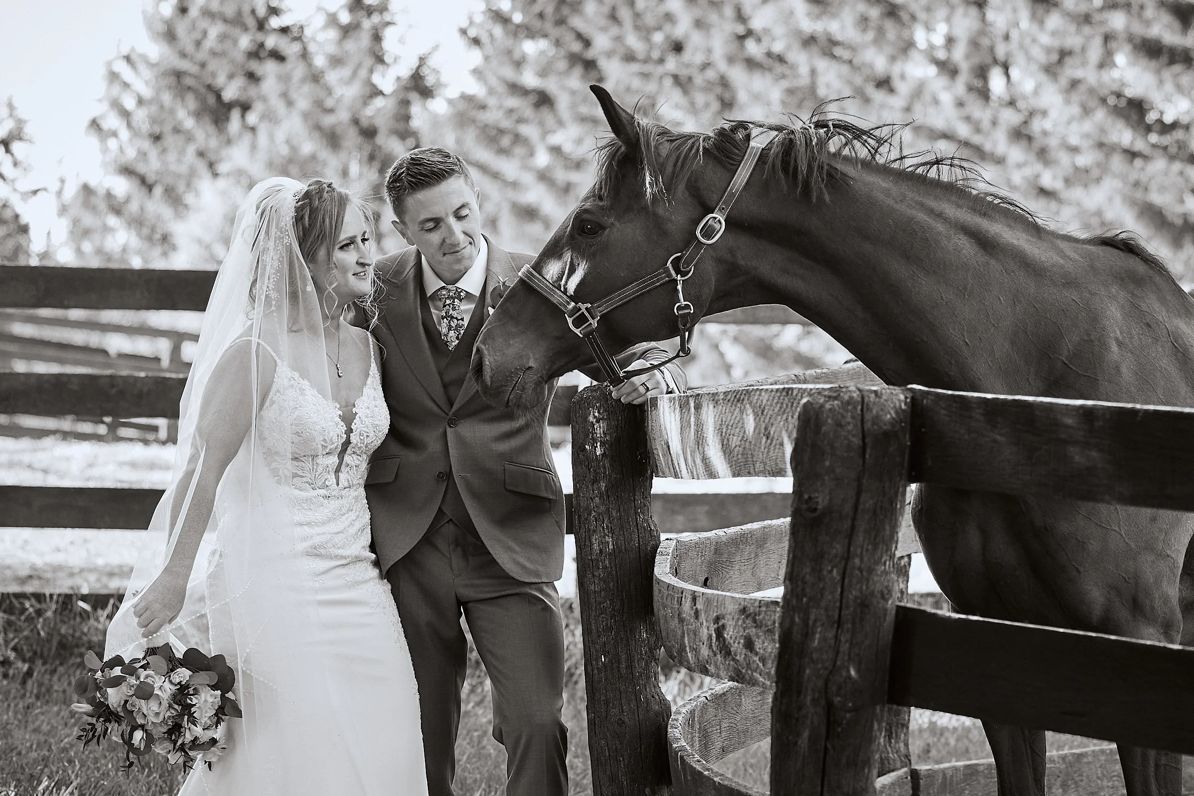 Antonia Giroux Photography-Weddings