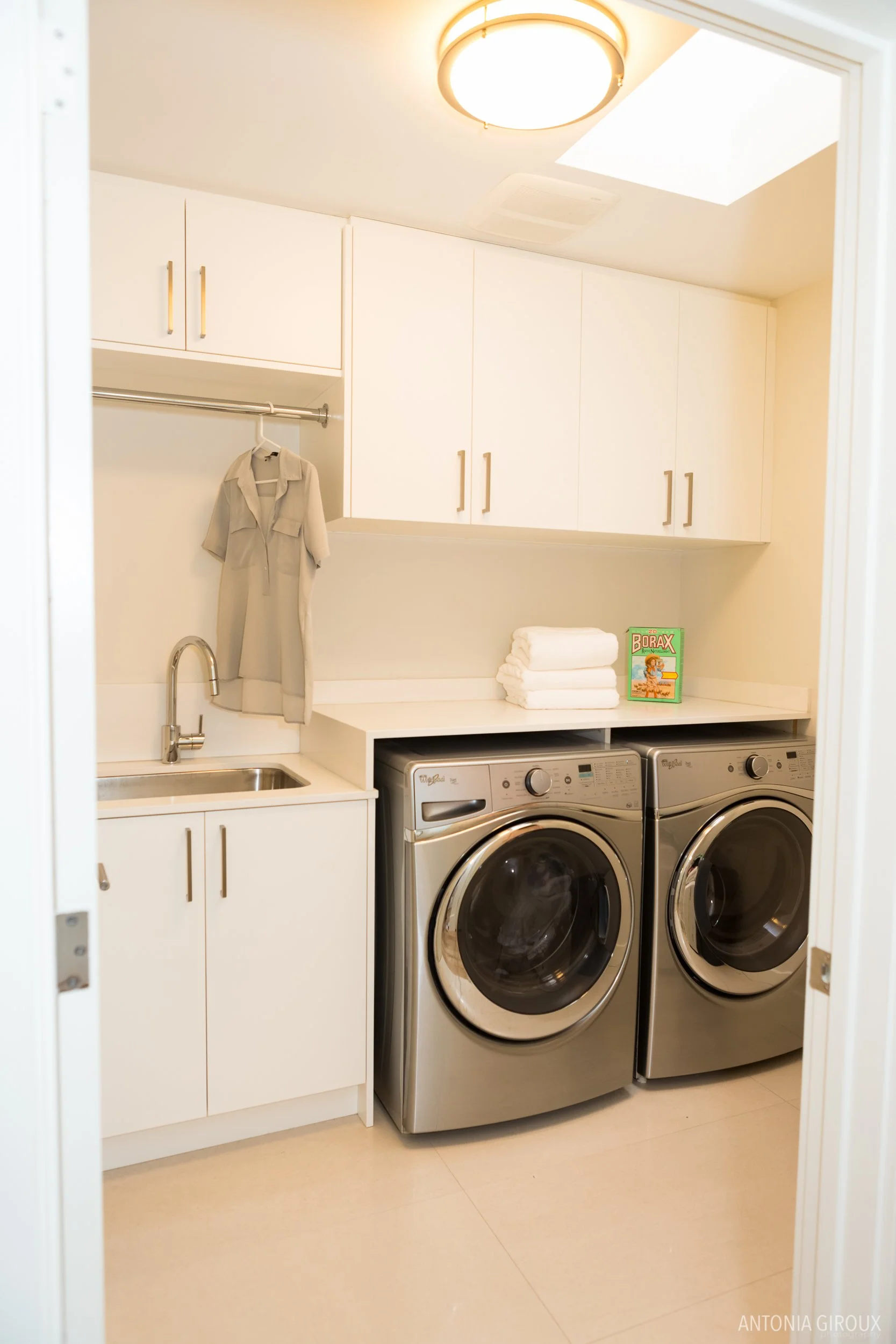 Antonia Giroux Photography-Interiors Photography