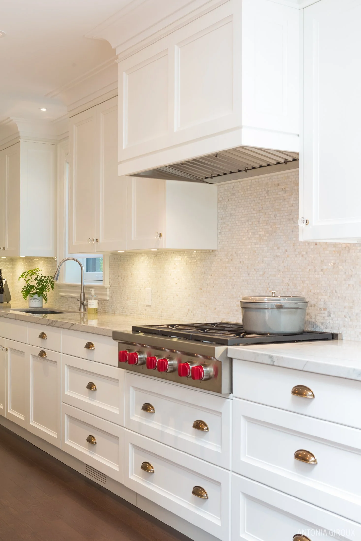 Antonia Giroux Photography-Interiors Photography