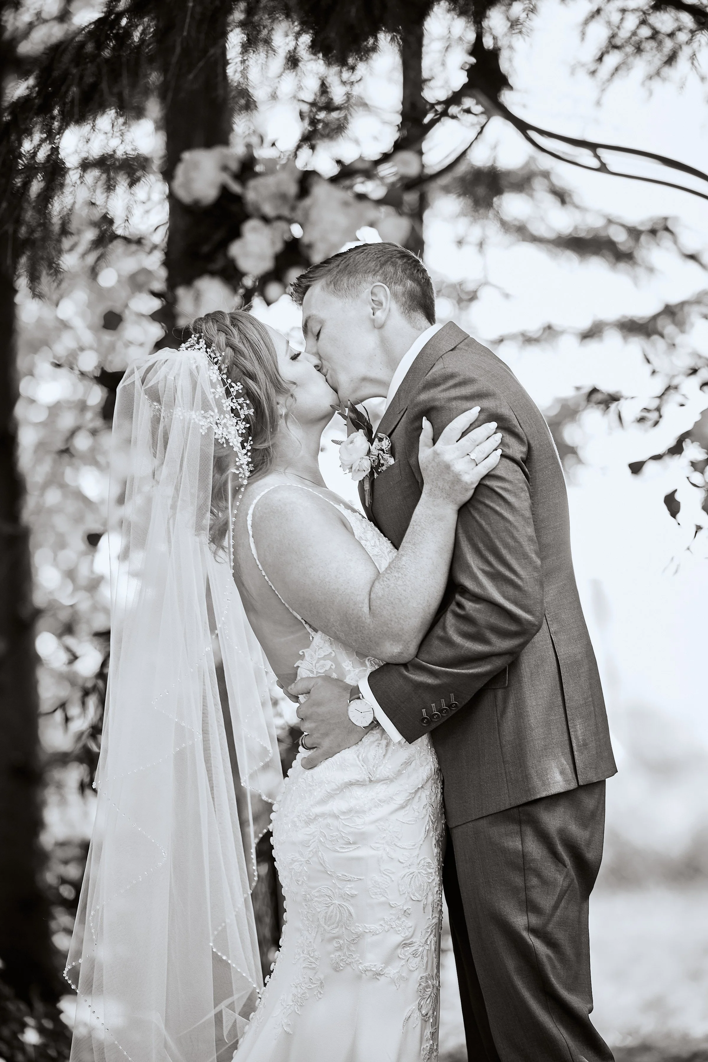 Antonia Giroux Photography-Weddings