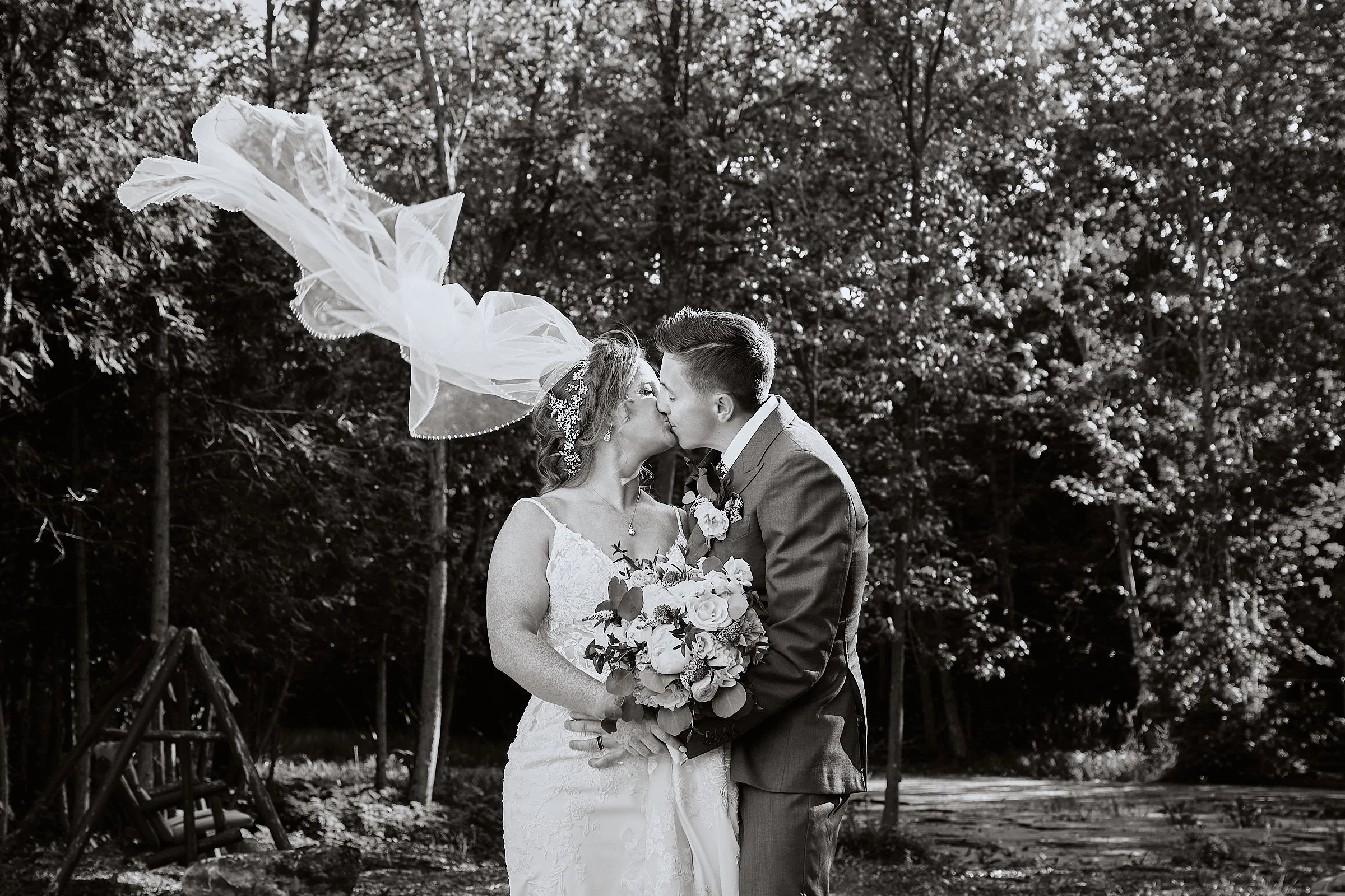 Antonia Giroux Photography-Weddings