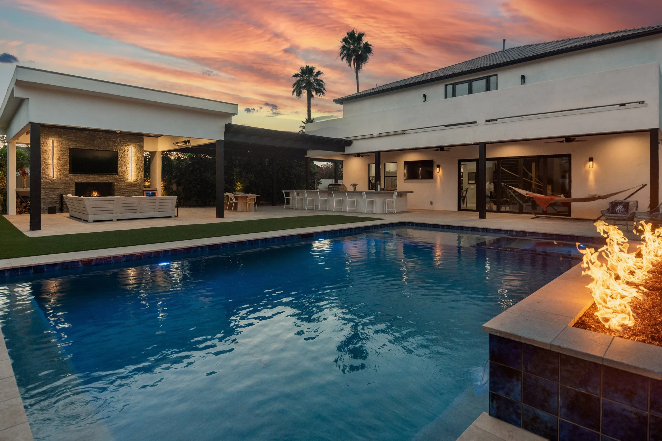 OutdoorConcepts-RoseDrive-6 sunset.jpeg