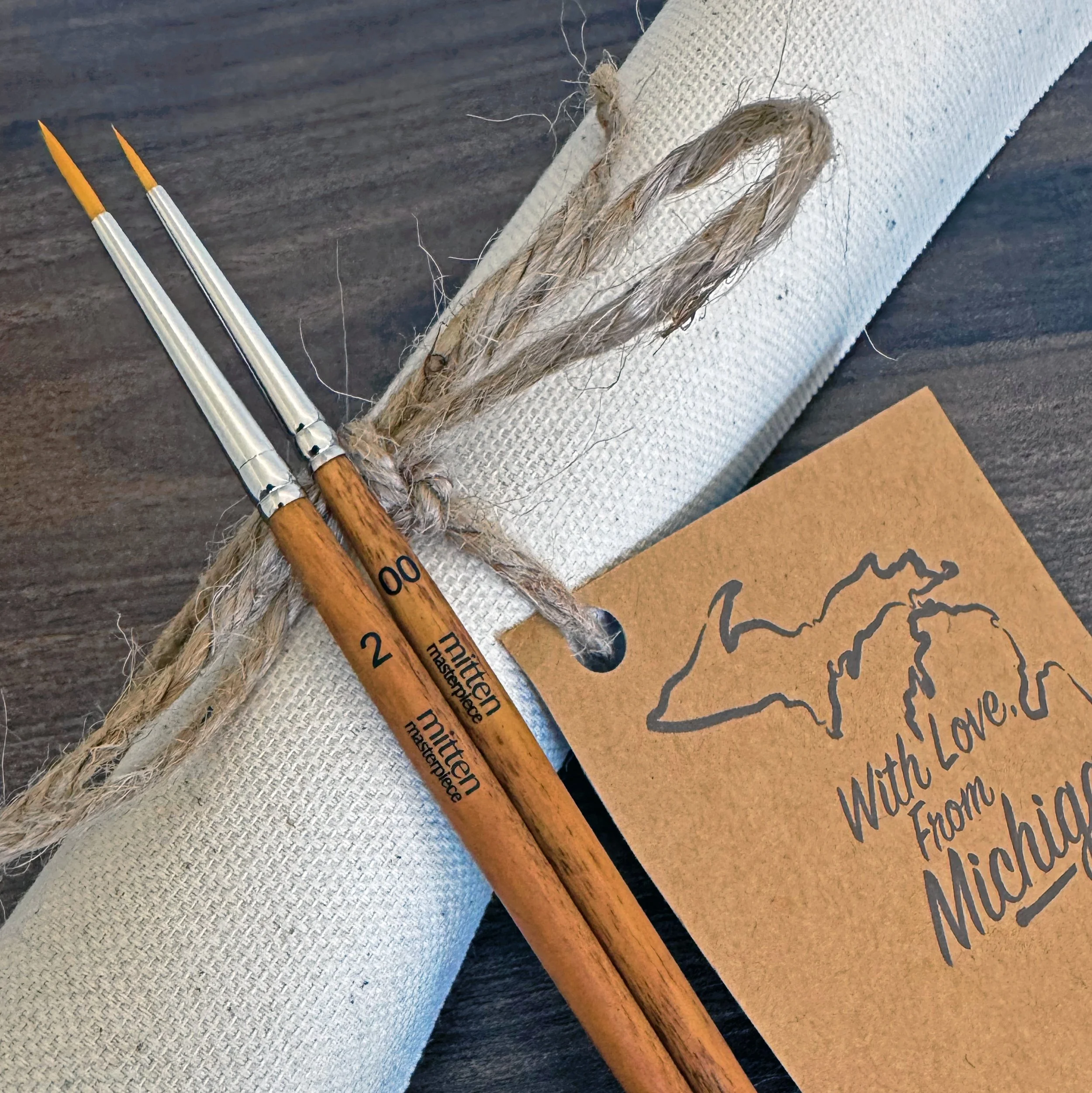 Mitten Masterpiece Artisan Brush Duo