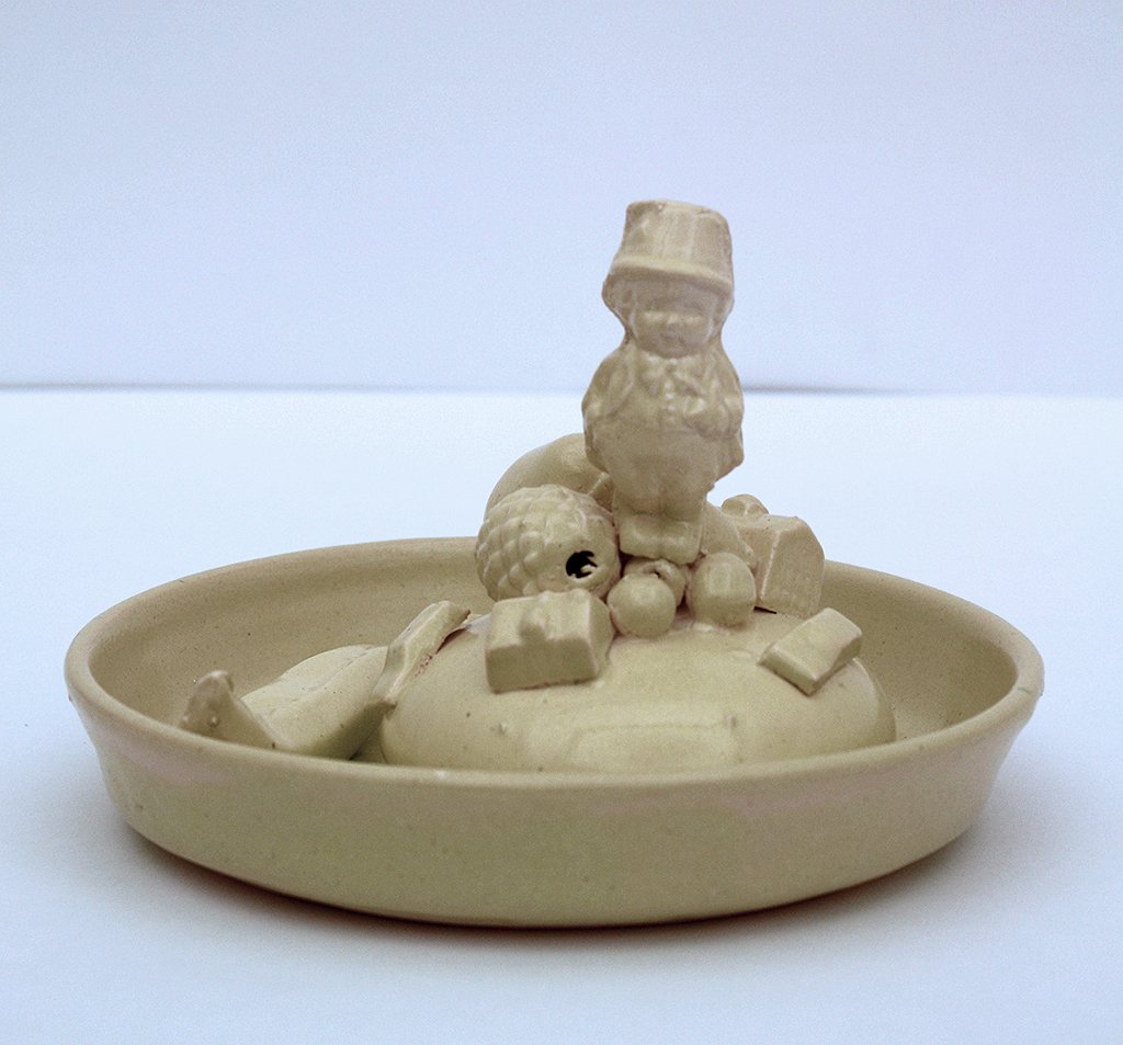  Tutti-Frutti , Candy Dish Series	, 7.5 x 7.5 x 7.5, White stoneware and slip cast porcelain, 2019																	