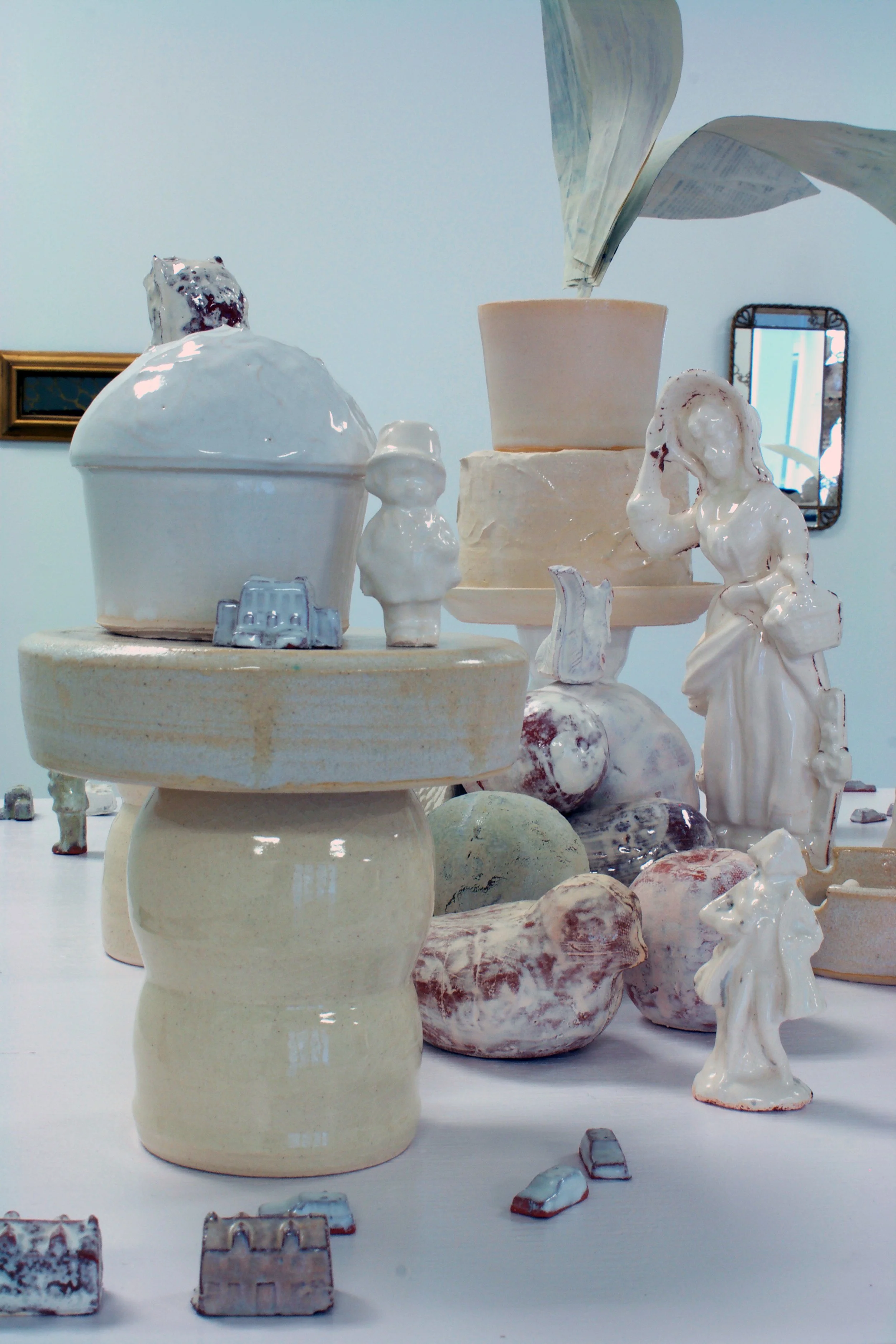  Saccharine , detail, White Earthenware, paper, wood, mirrors, 2017	