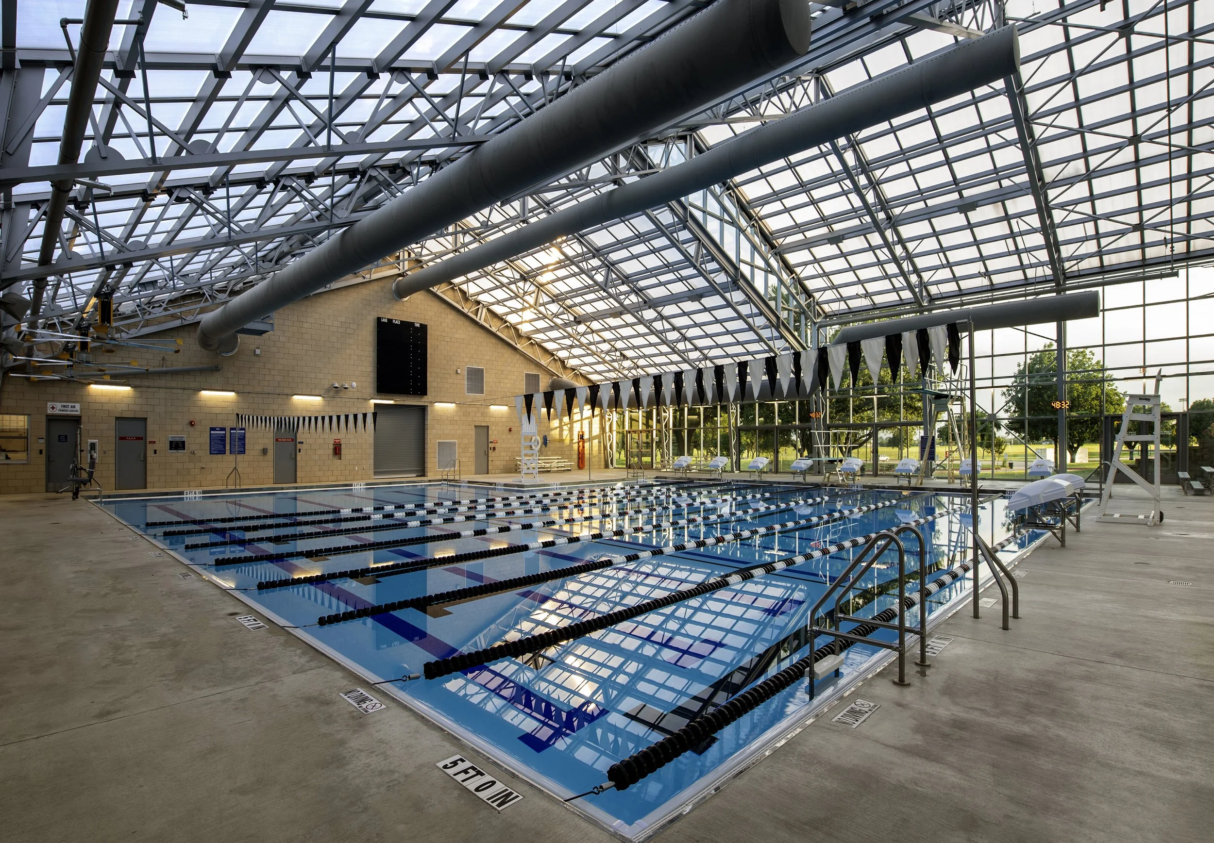 Mesquite Natatorium - Lee Lewis