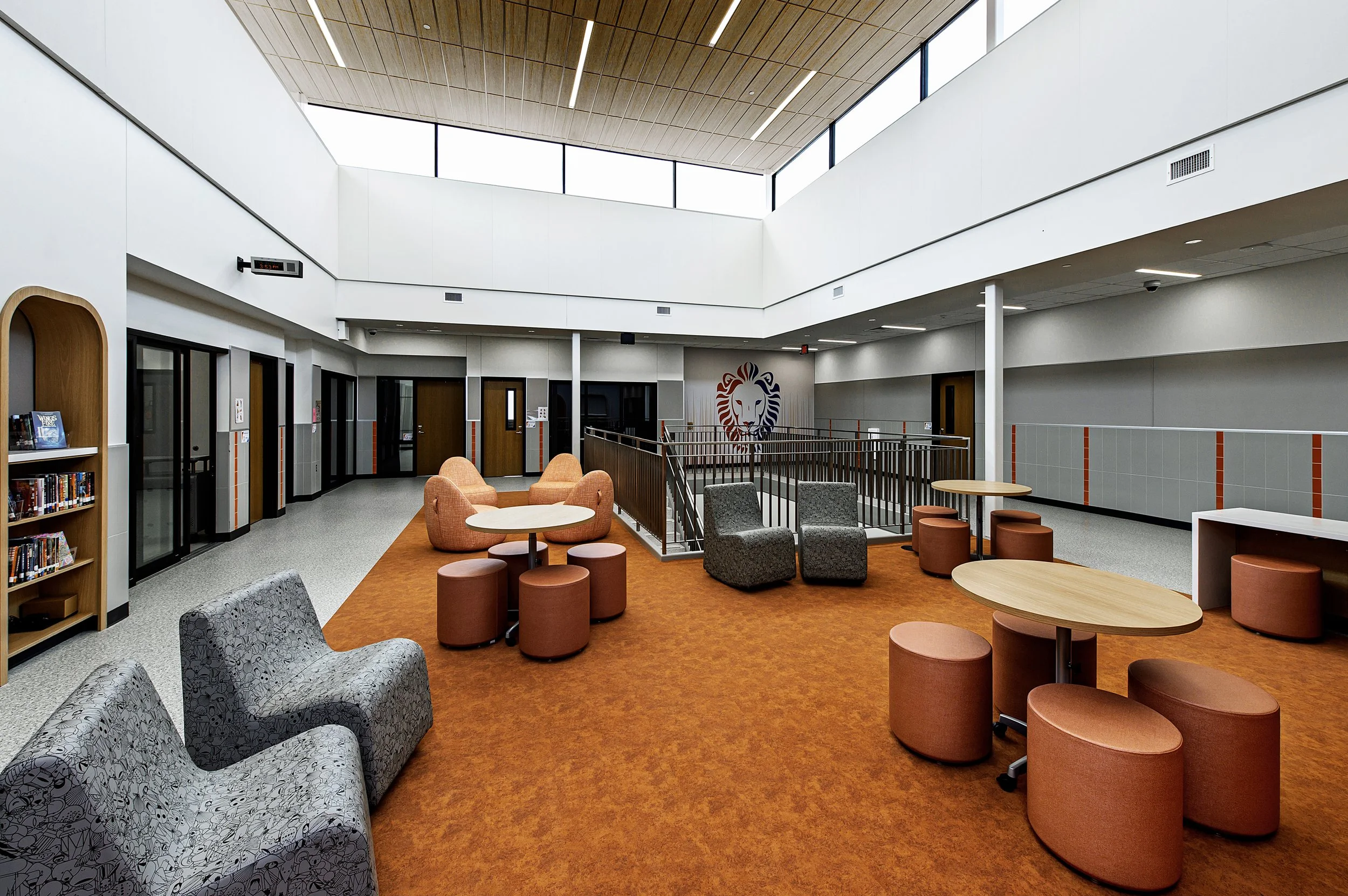 DE Smith Elementary - Lee Lewis