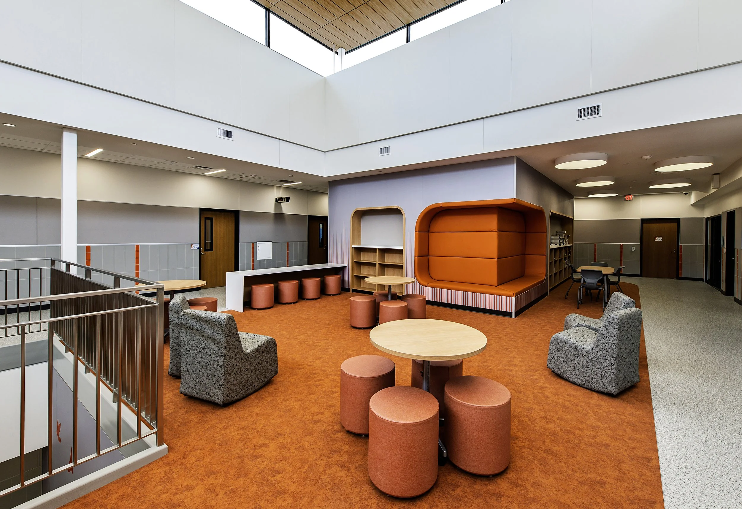 DE Smith Elementary - Lee Lewis