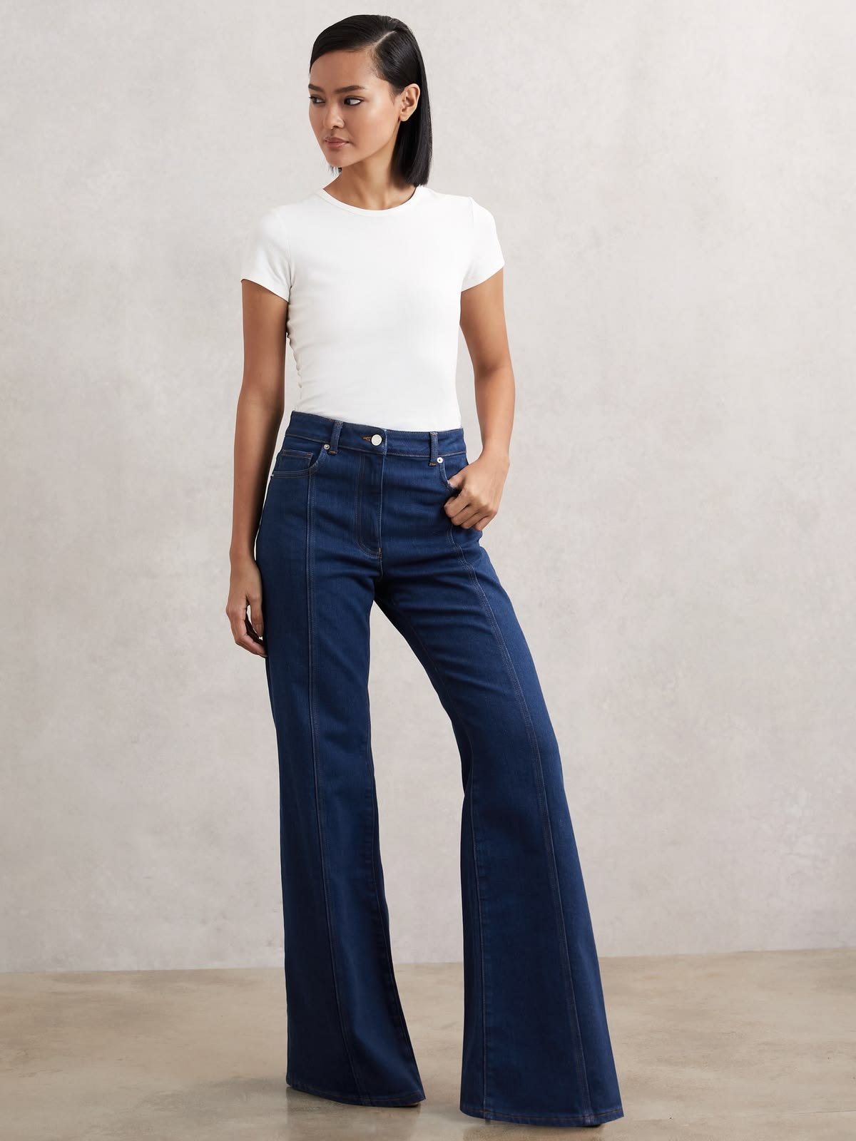 flare jeans 04.jpg